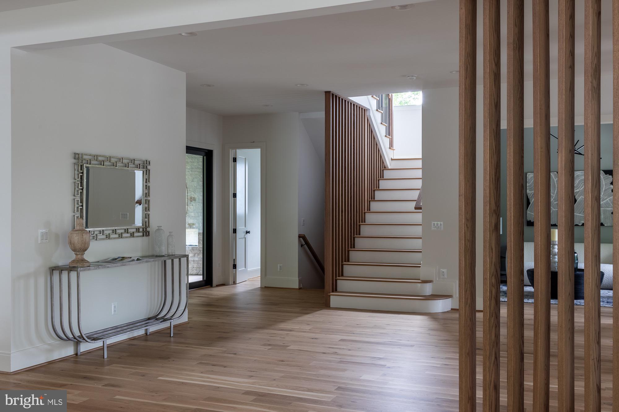 PIMMIT HILLS - Residential