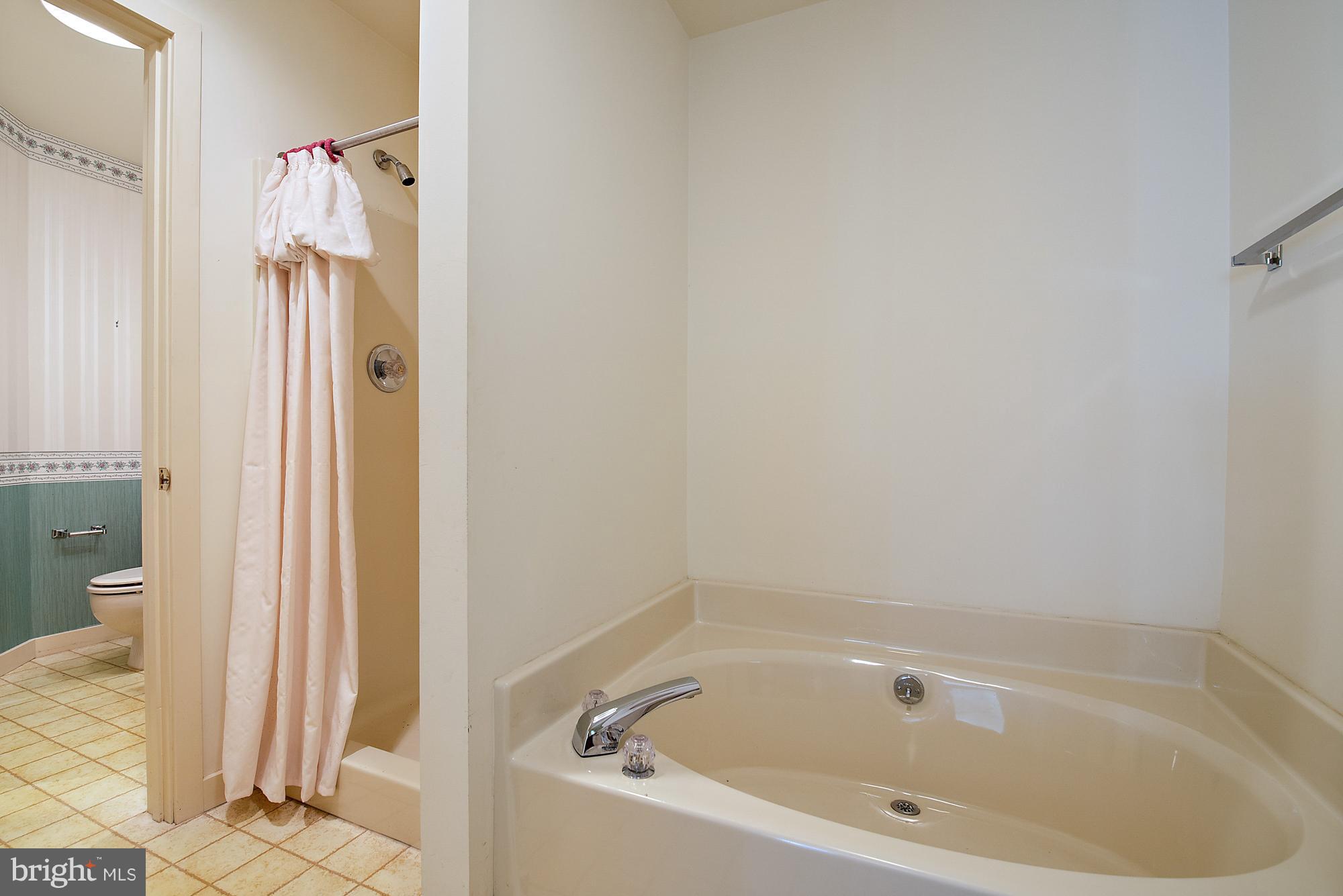 WILLOW VALLEY CONDOS - Residential