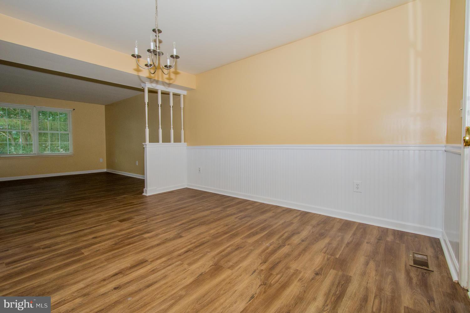 QUEENS PARK - Residential