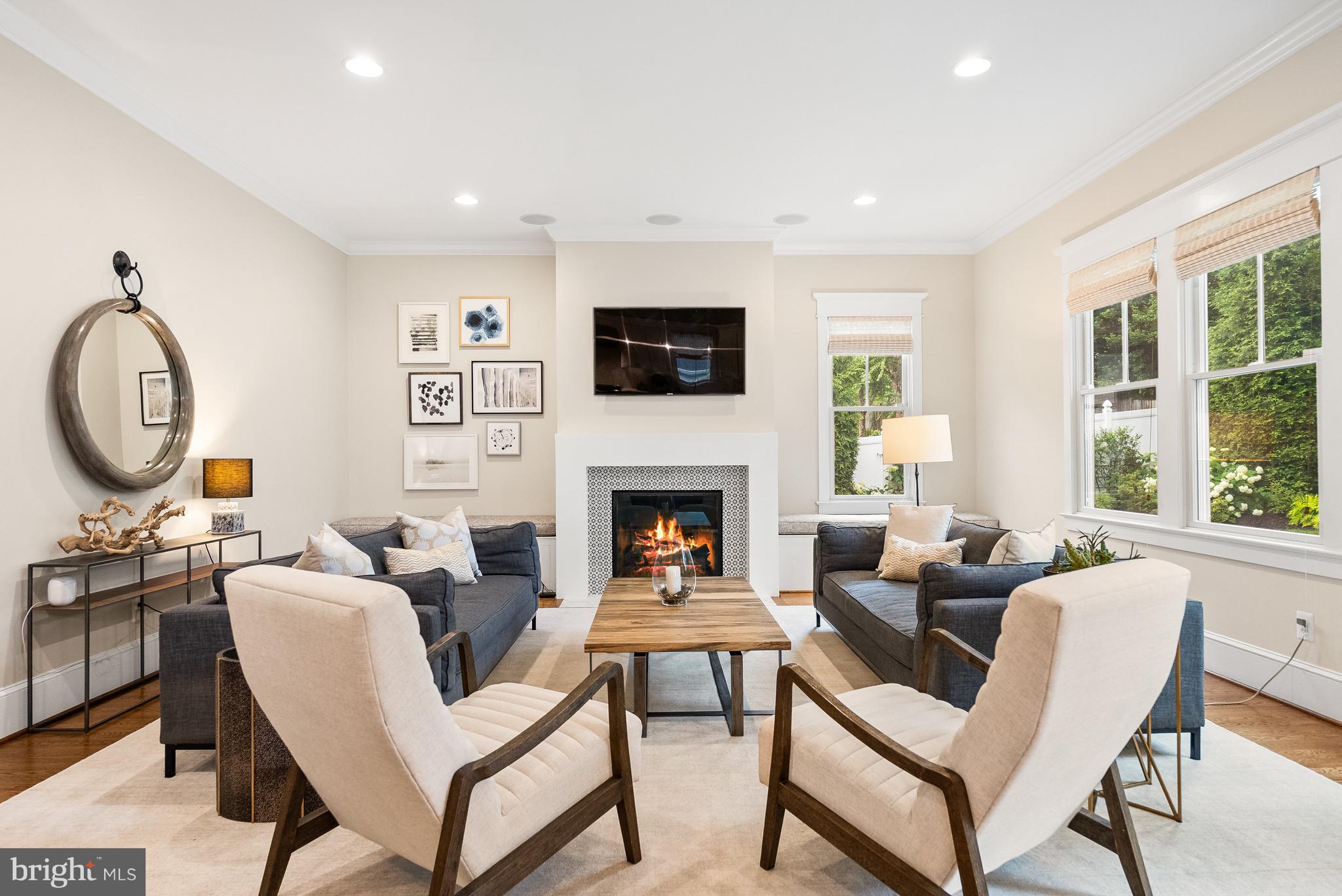 DOVER BALMORAL RIVERWOOD - Residential
