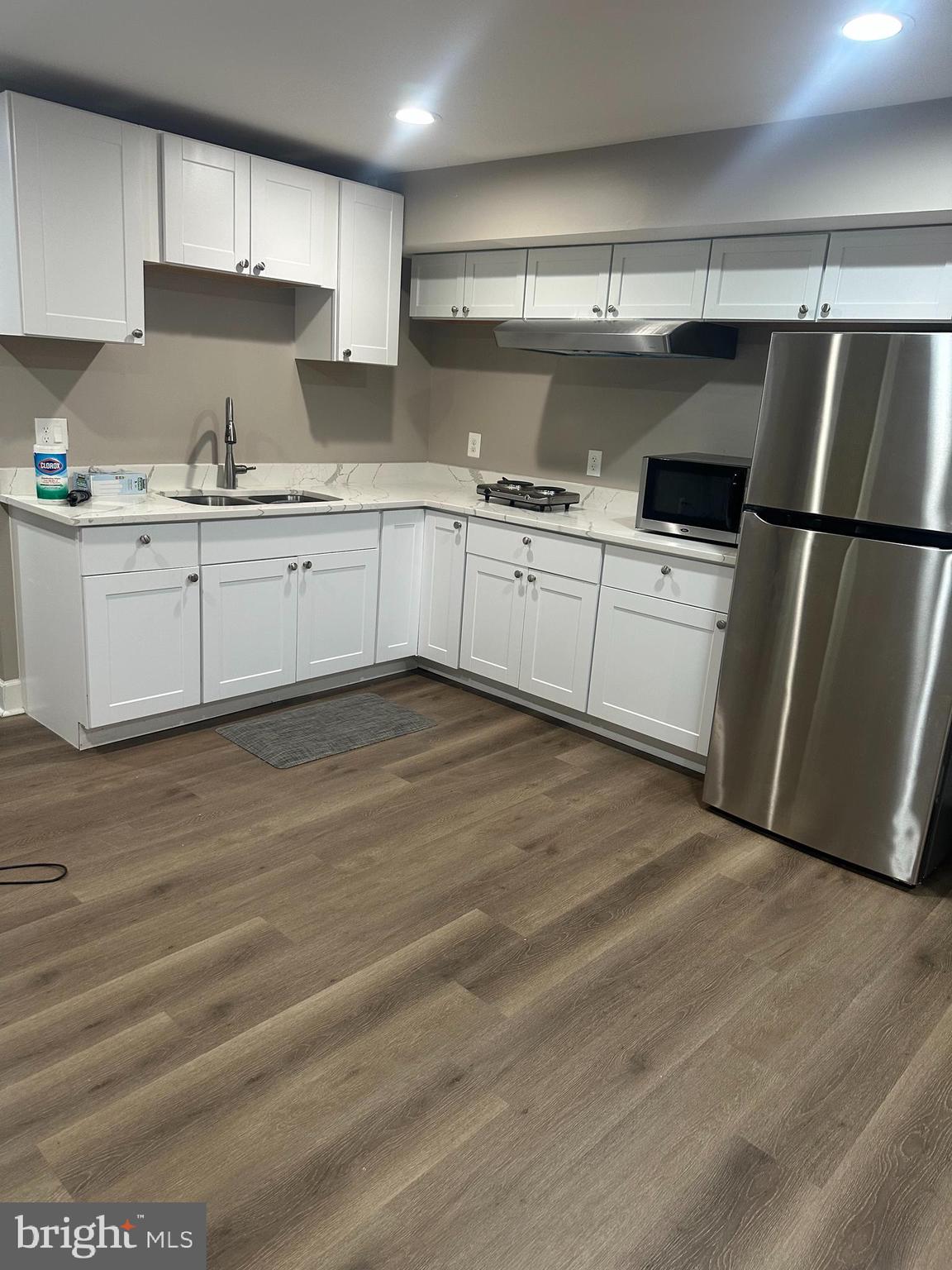 This very private Lower level unit with One  bedroom, large living area and full bath. ,. Beautiful Kitchenette with microwave, Fridge, and burner for cooking. Private entry, Rent includes all utilities and internet. Private Laundry is available to this unit w private entrance, Certified funds only payable to Spring Hill Real estate