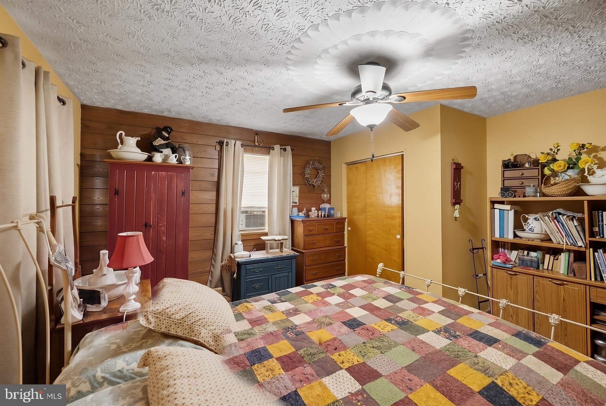MT LAKE PARK - Residential