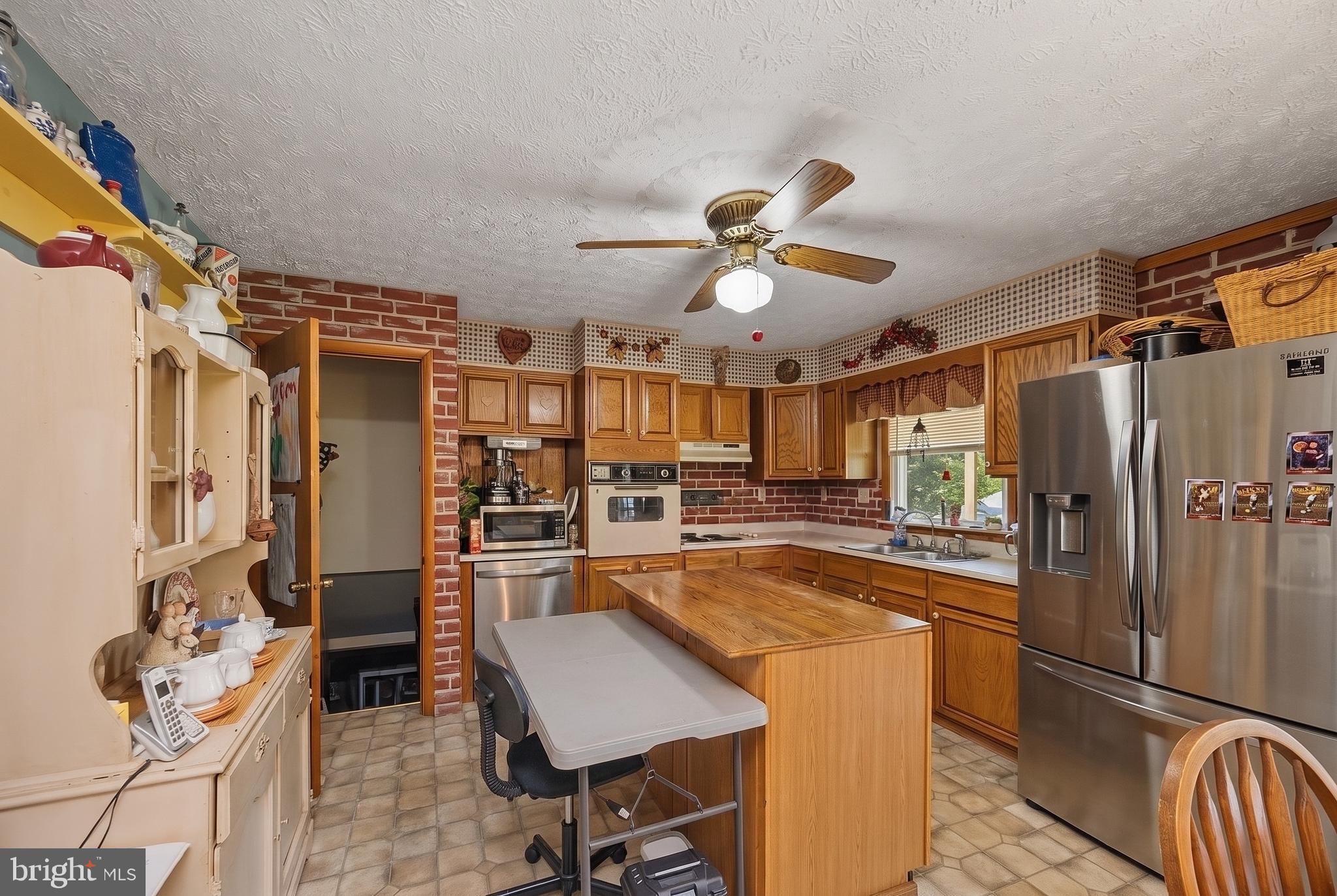 MT LAKE PARK - Residential