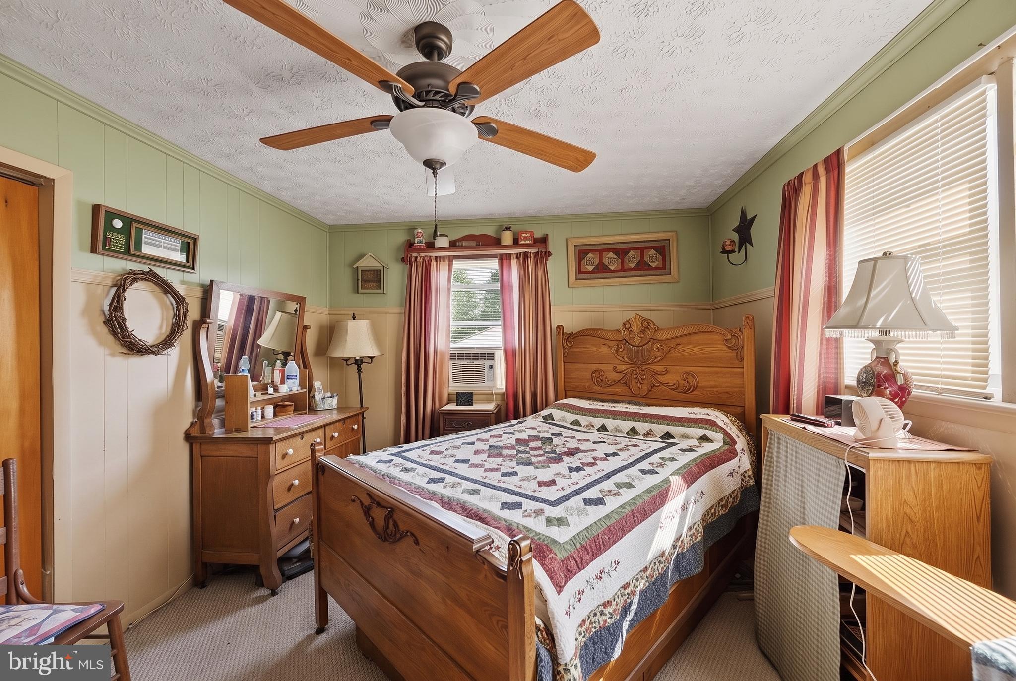MT LAKE PARK - Residential