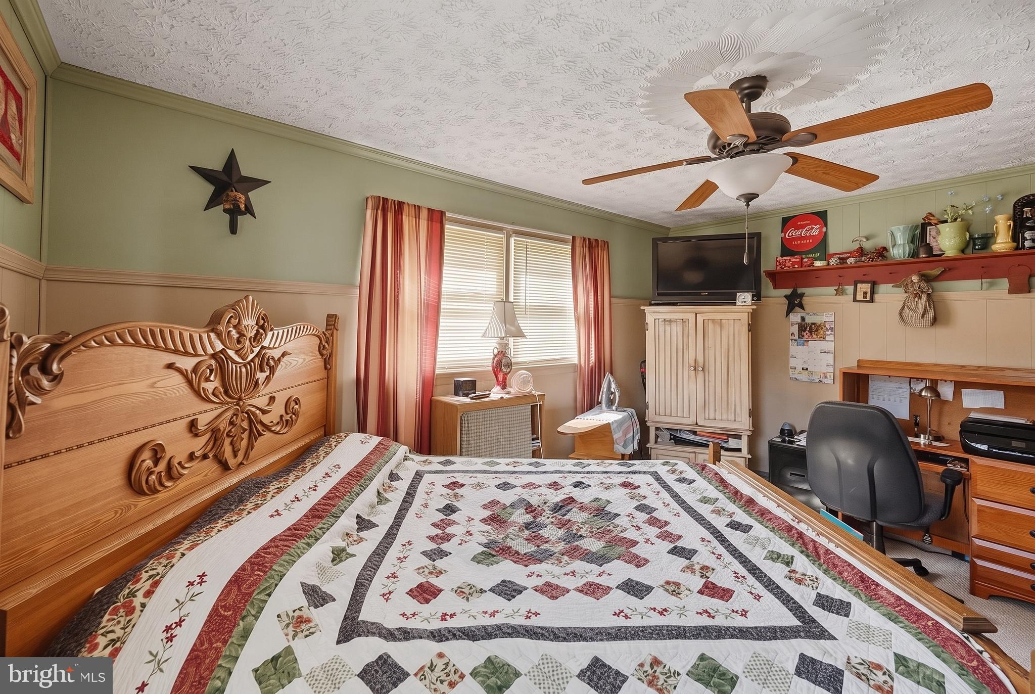 MT LAKE PARK - Residential