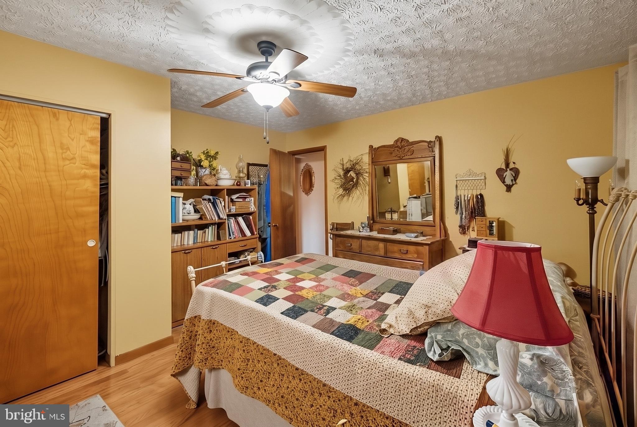 MT LAKE PARK - Residential