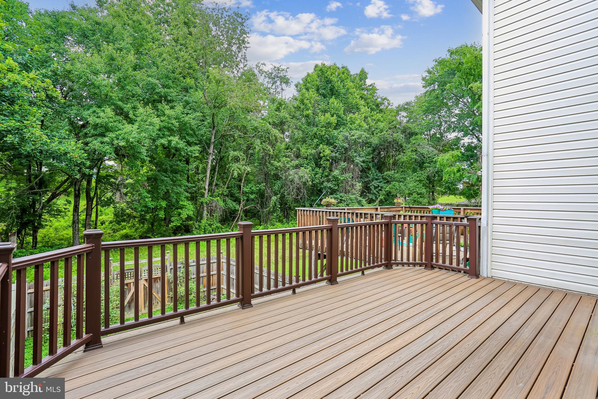 MILL CREEK - Residential
