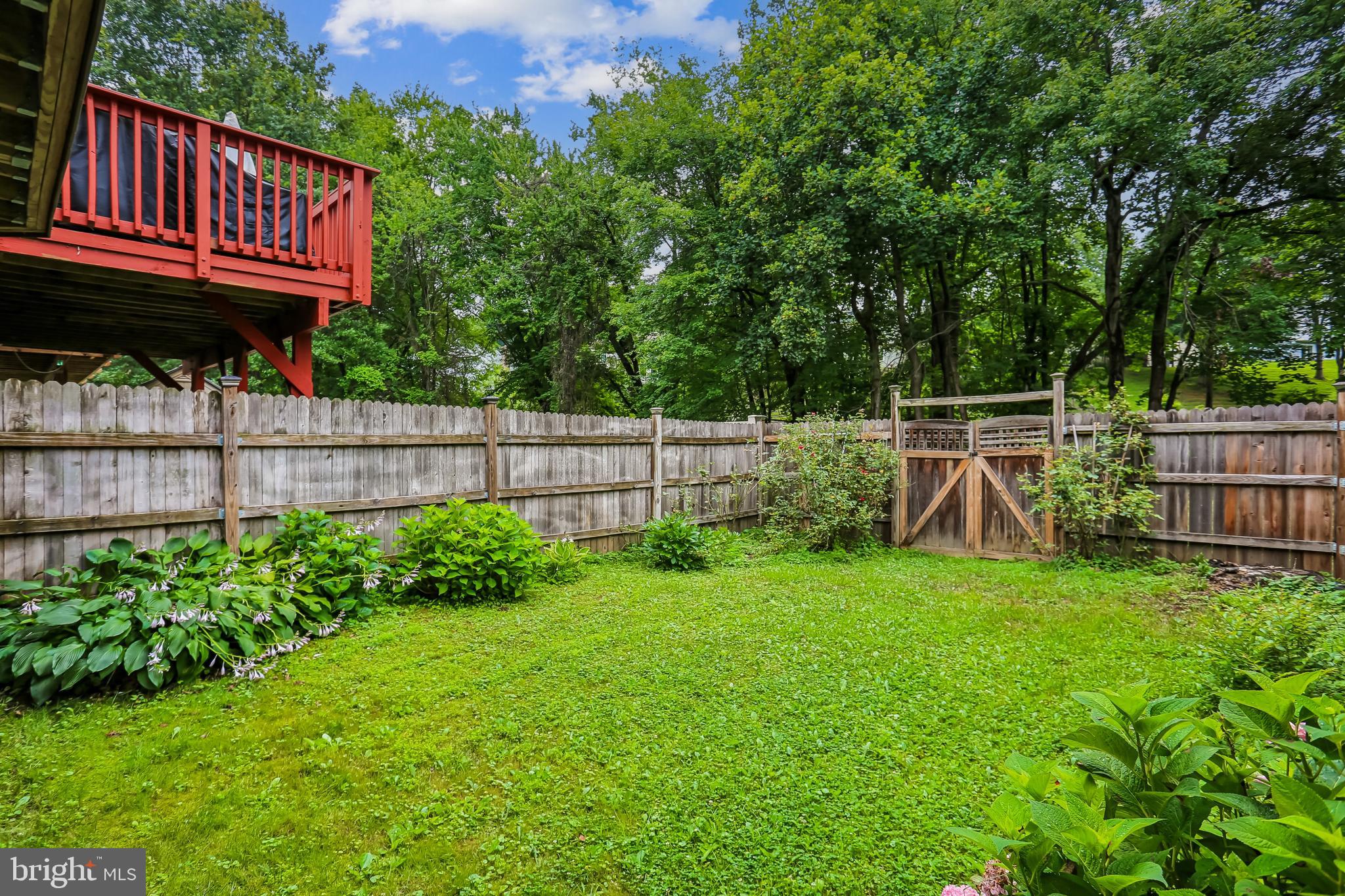 MILL CREEK - Residential