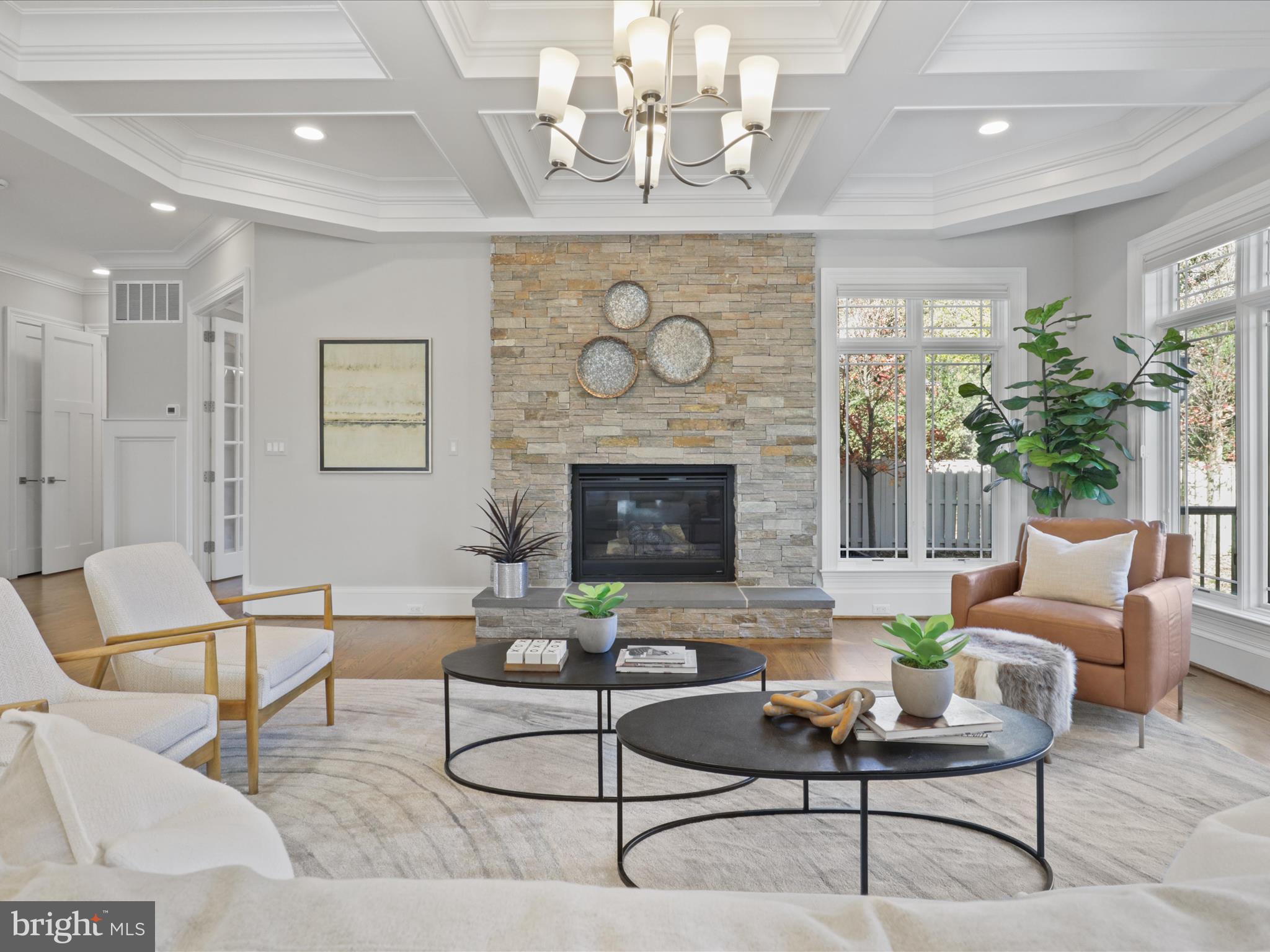 ROSEMONT - Residential
