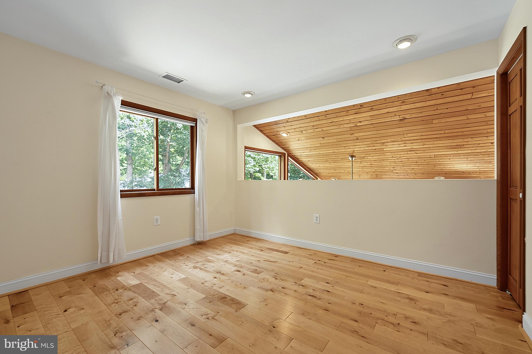 PATUXENT MANOR - Residential