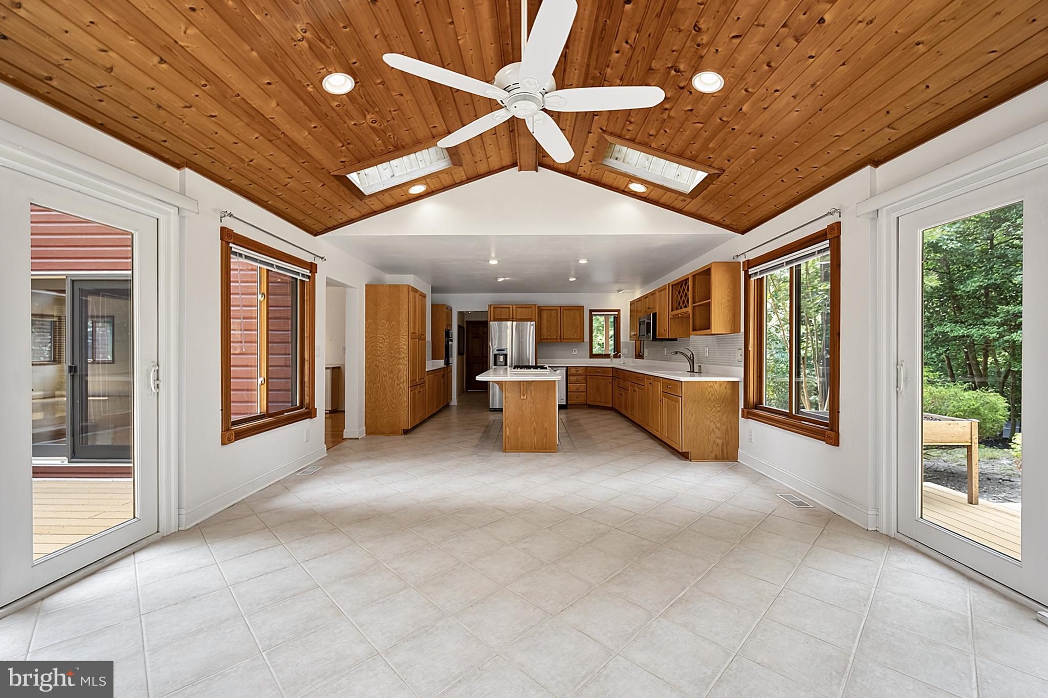 PATUXENT MANOR - Residential