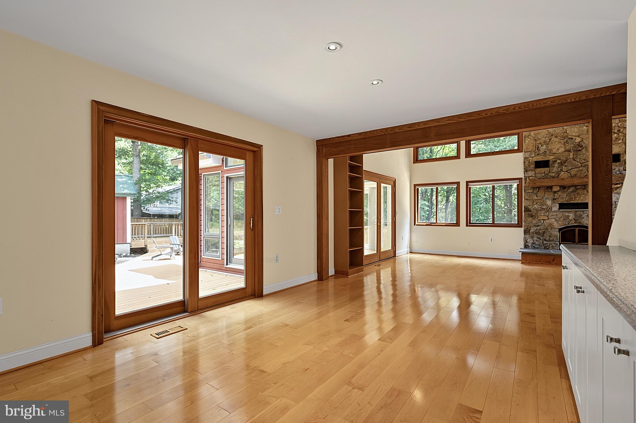 PATUXENT MANOR - Residential