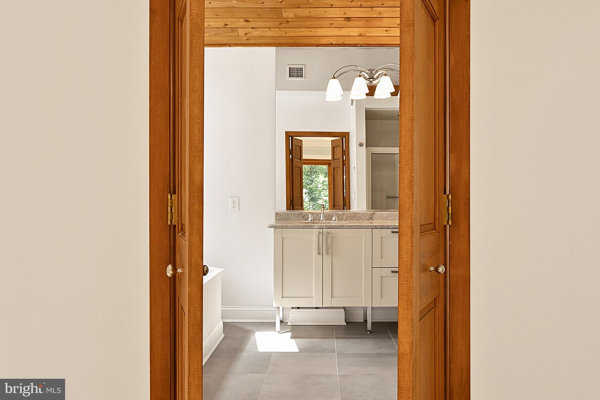 PATUXENT MANOR - Residential