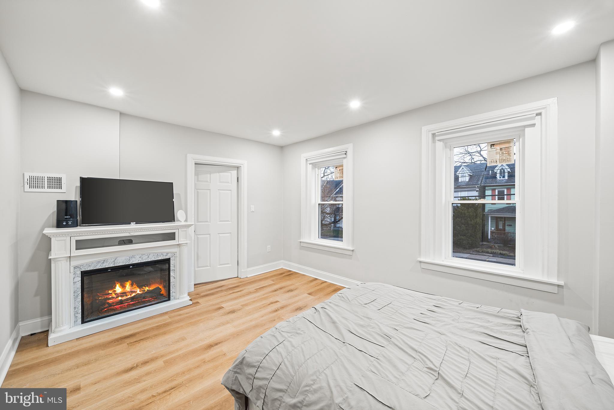 GREEN TREE ESTS - Residential