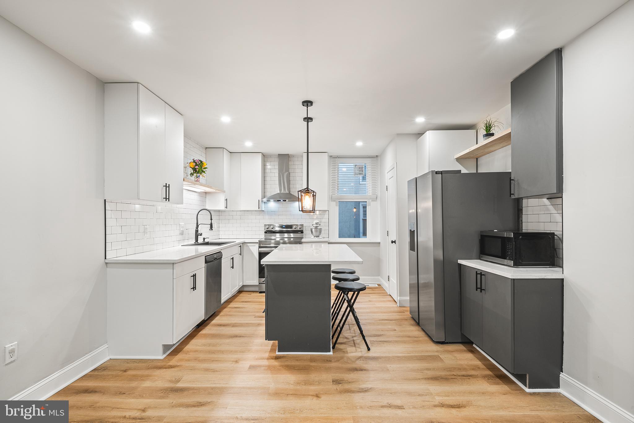 GREEN TREE ESTS - Residential
