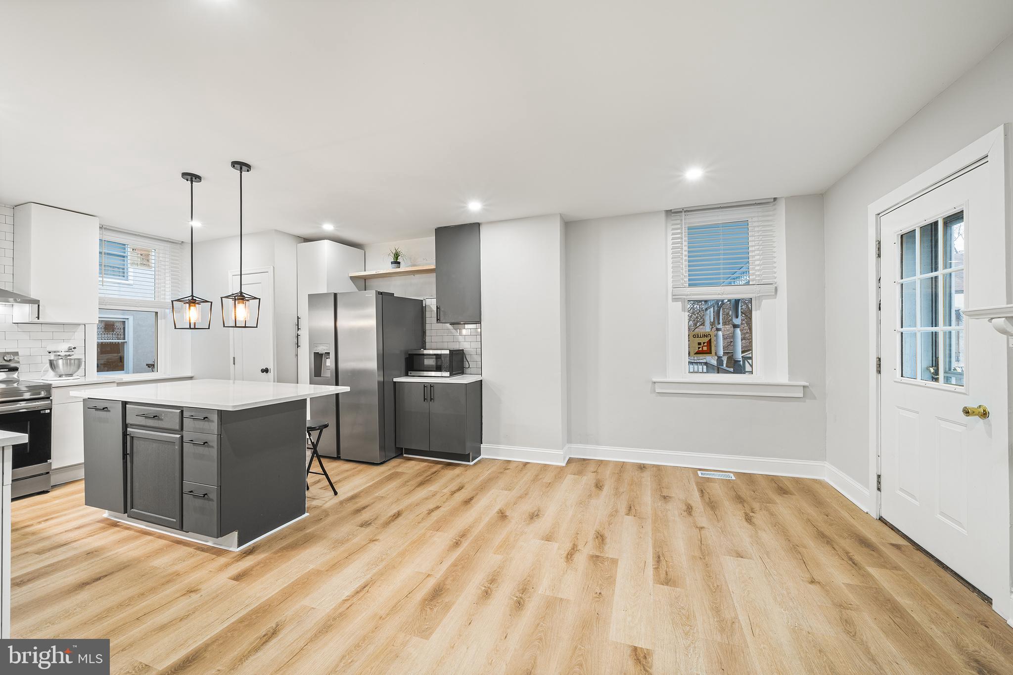 GREEN TREE ESTS - Residential