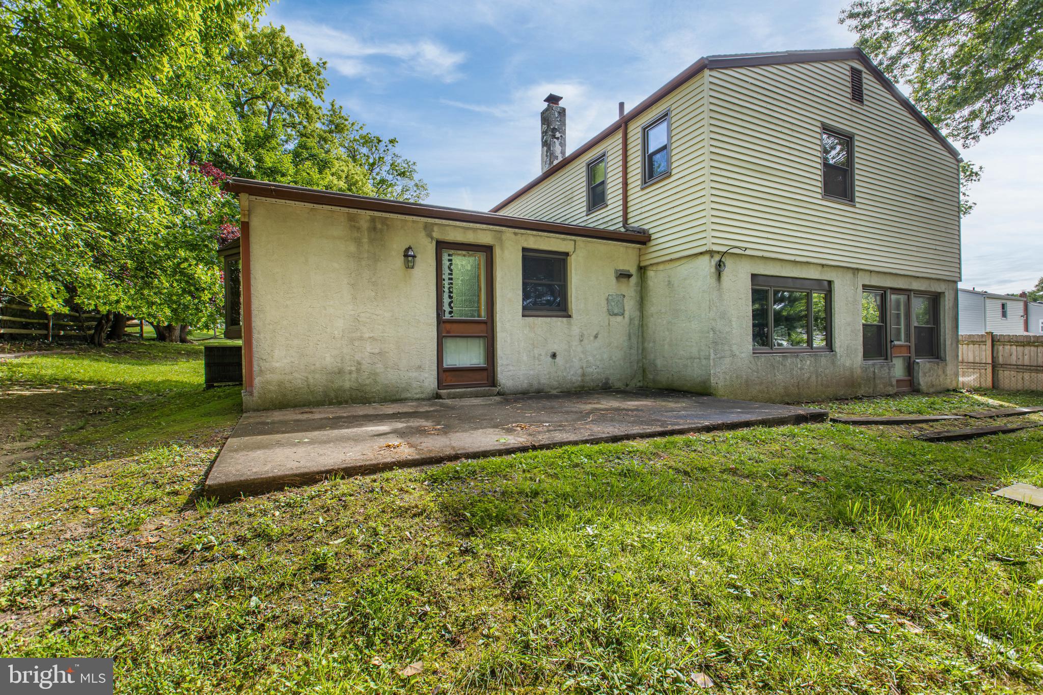 LAFAYETTE HILL - Residential