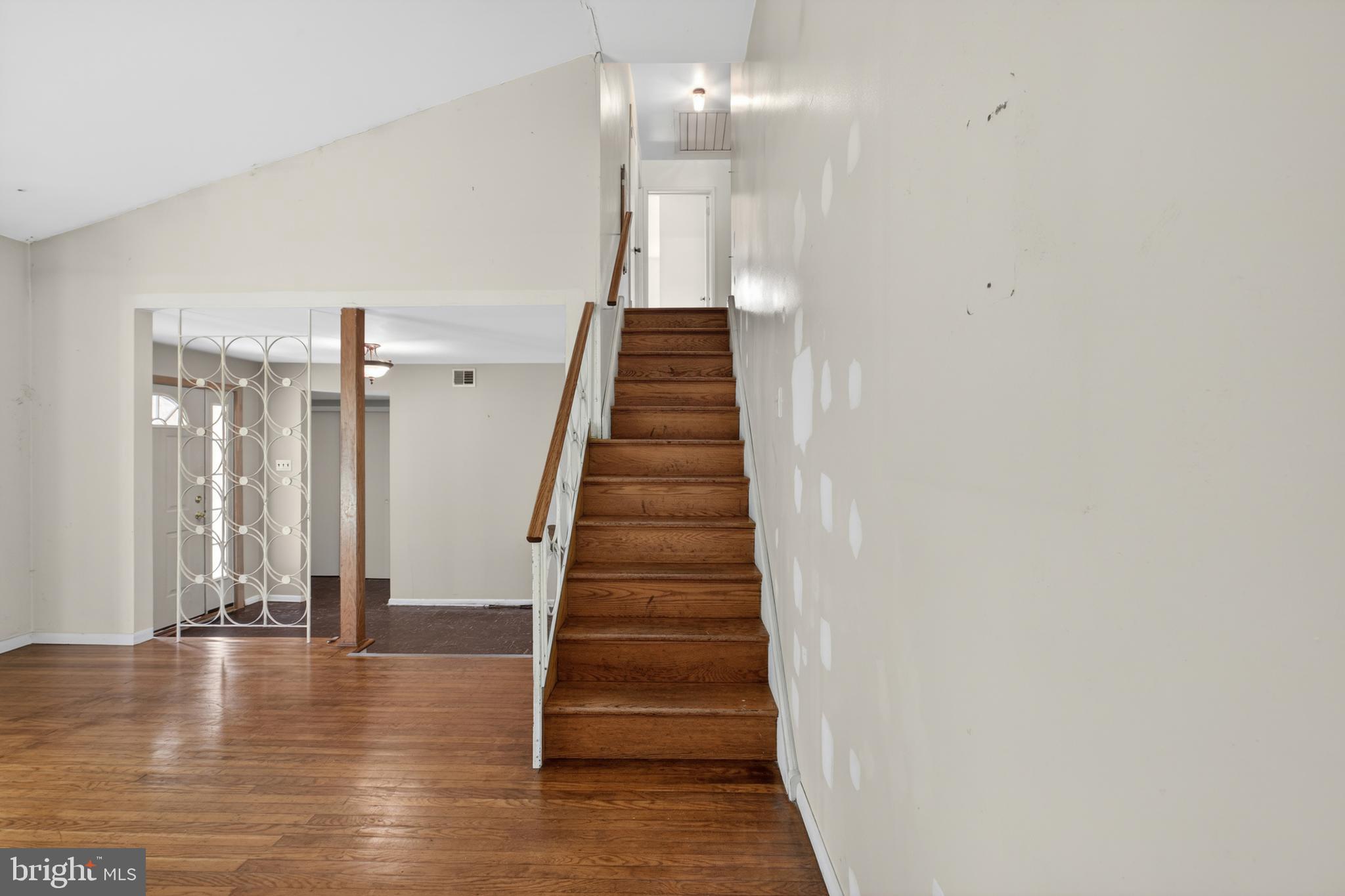 LAFAYETTE HILL - Residential