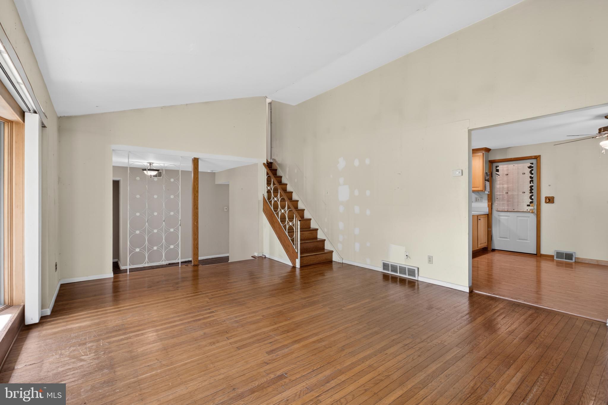 LAFAYETTE HILL - Residential