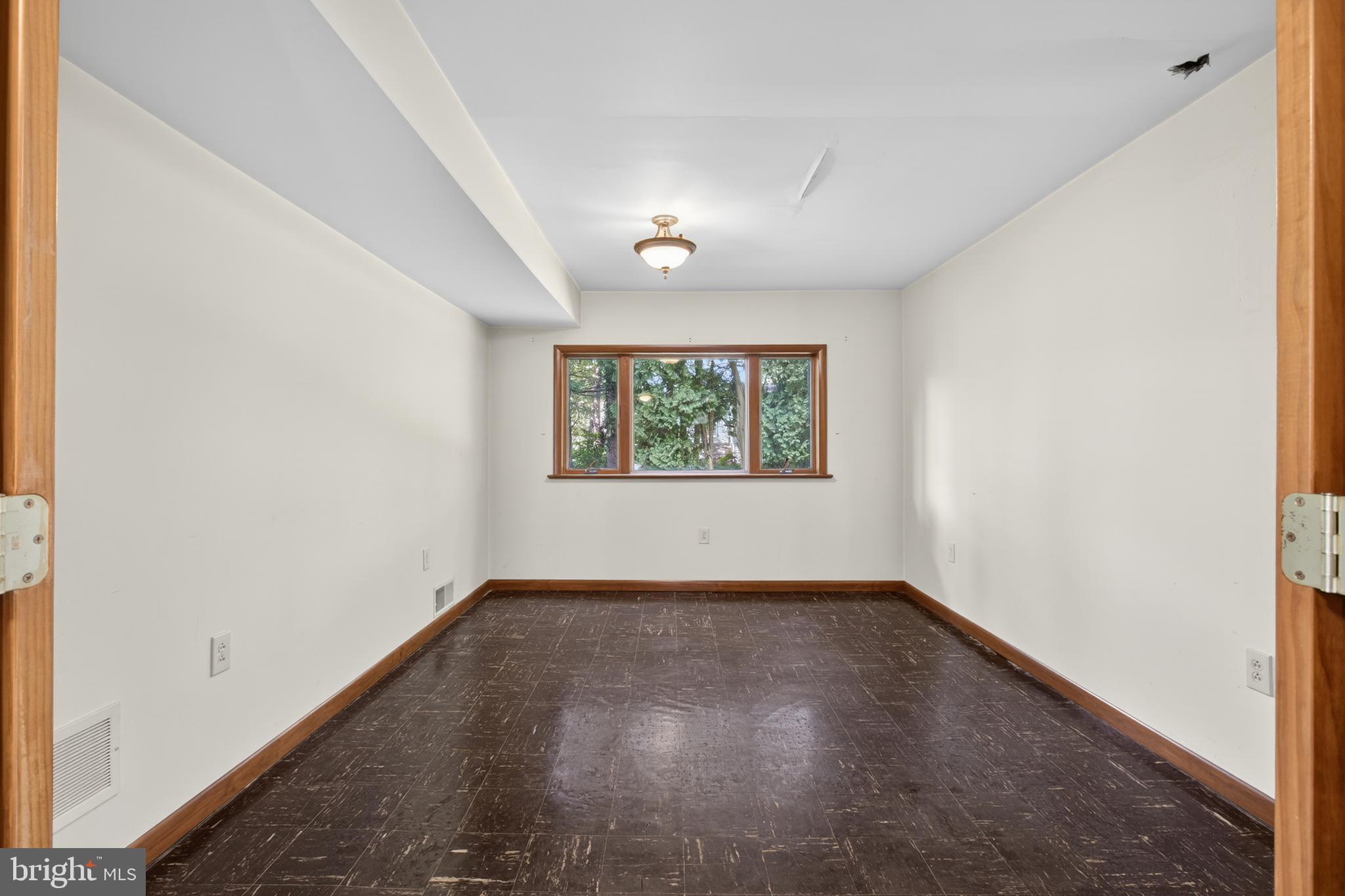 LAFAYETTE HILL - Residential