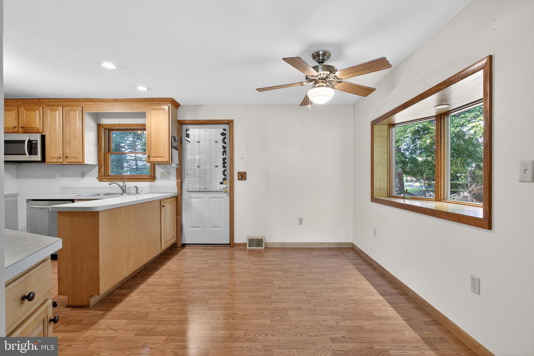 LAFAYETTE HILL - Residential