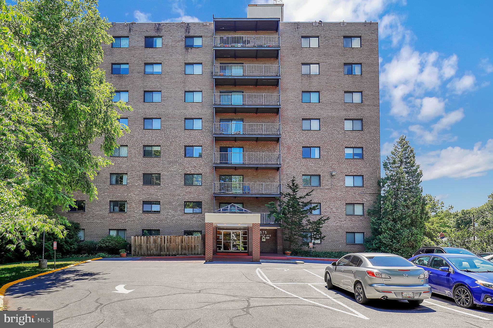 THAYER TOWERS - Residential
