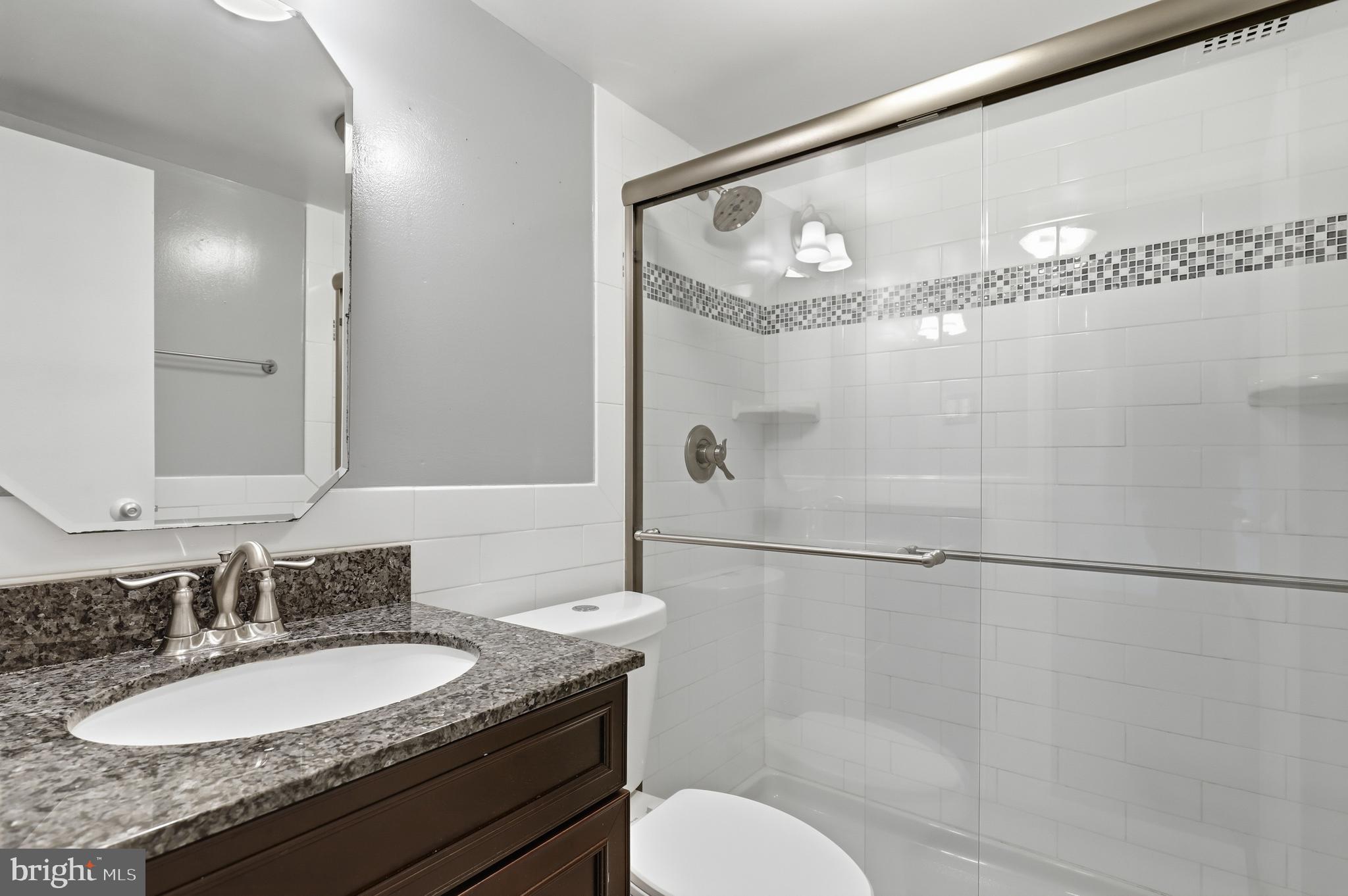 THAYER TOWERS - Residential