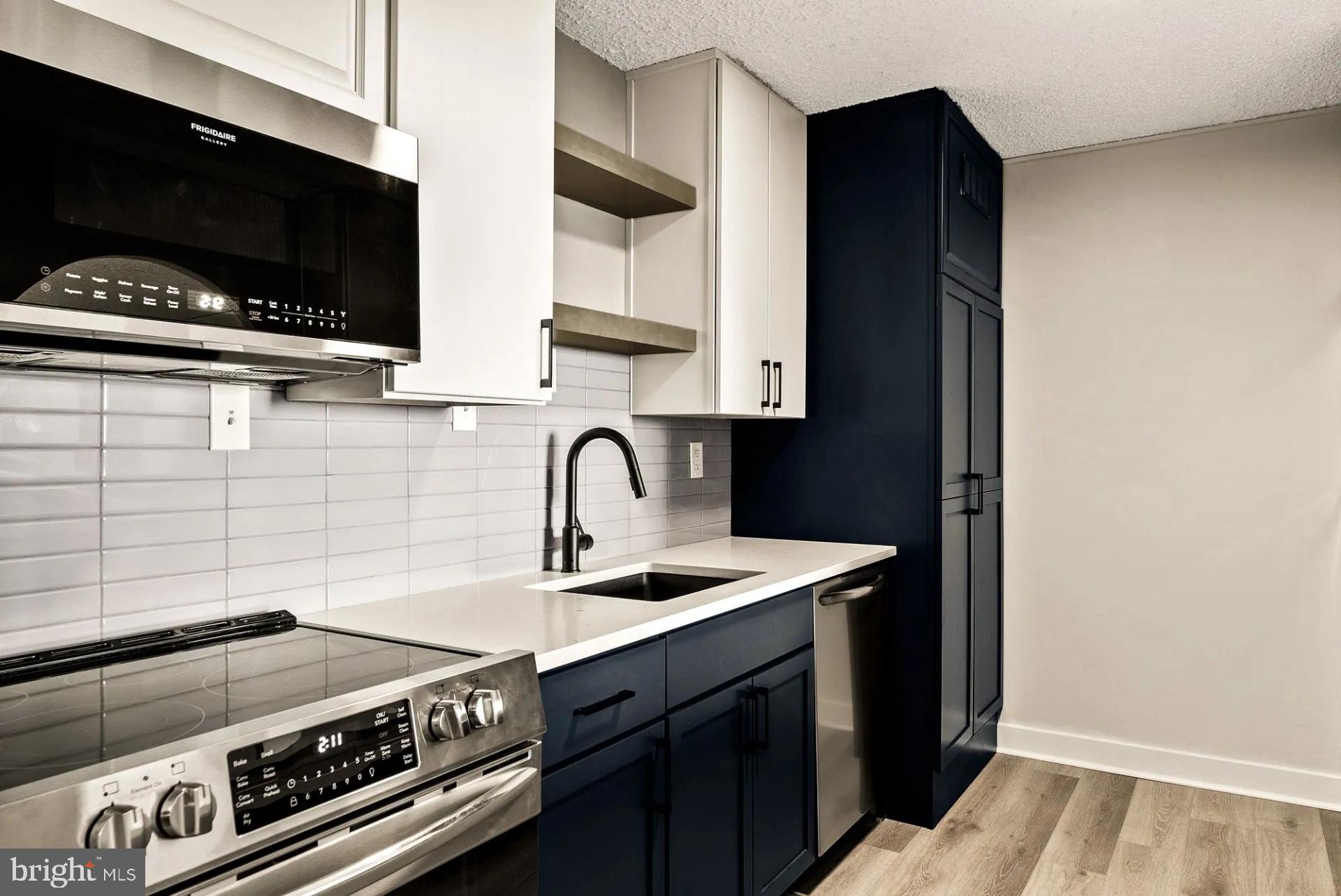 CENTER CITY - Residential Lease