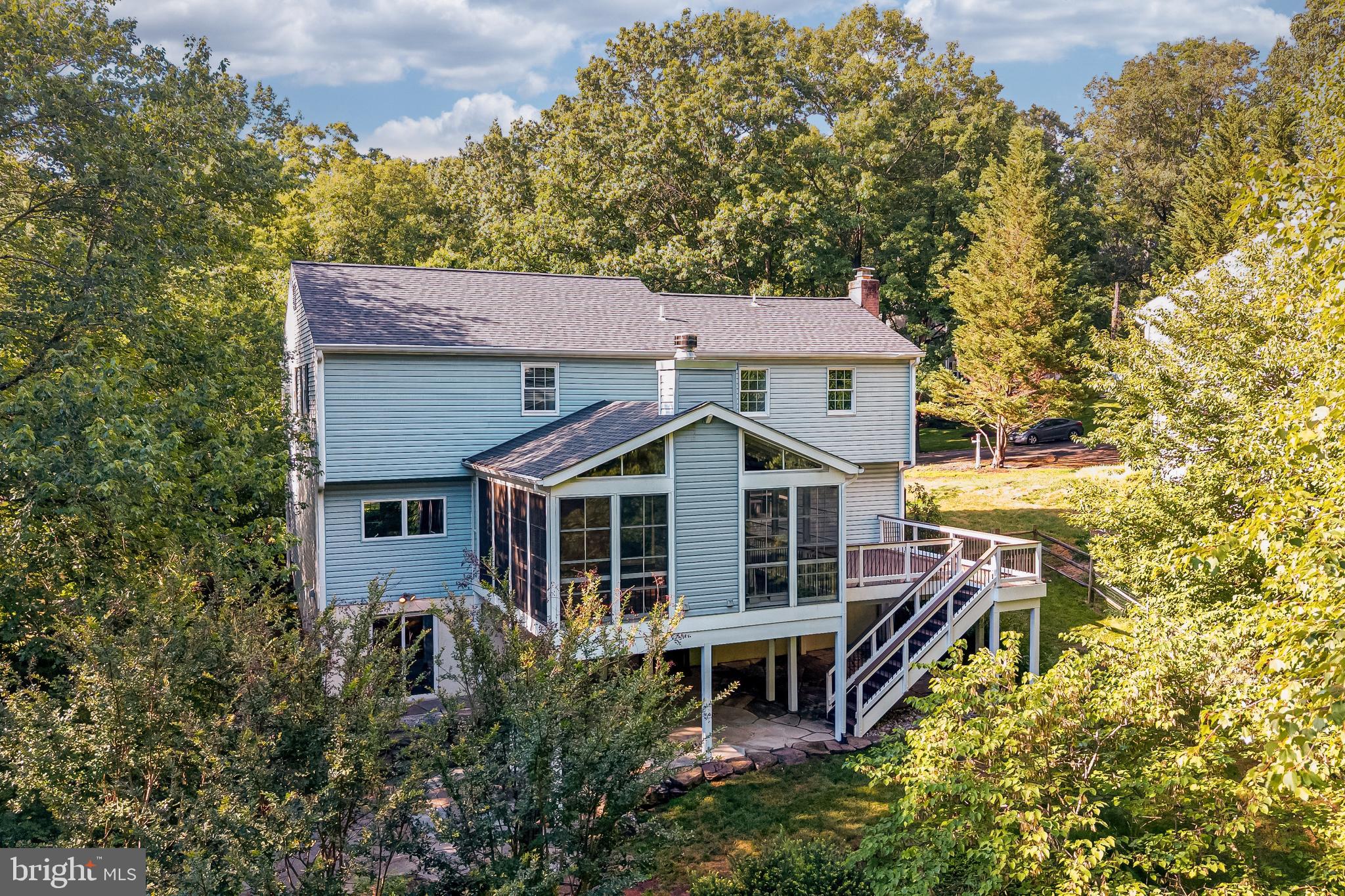 RESTON - Residential