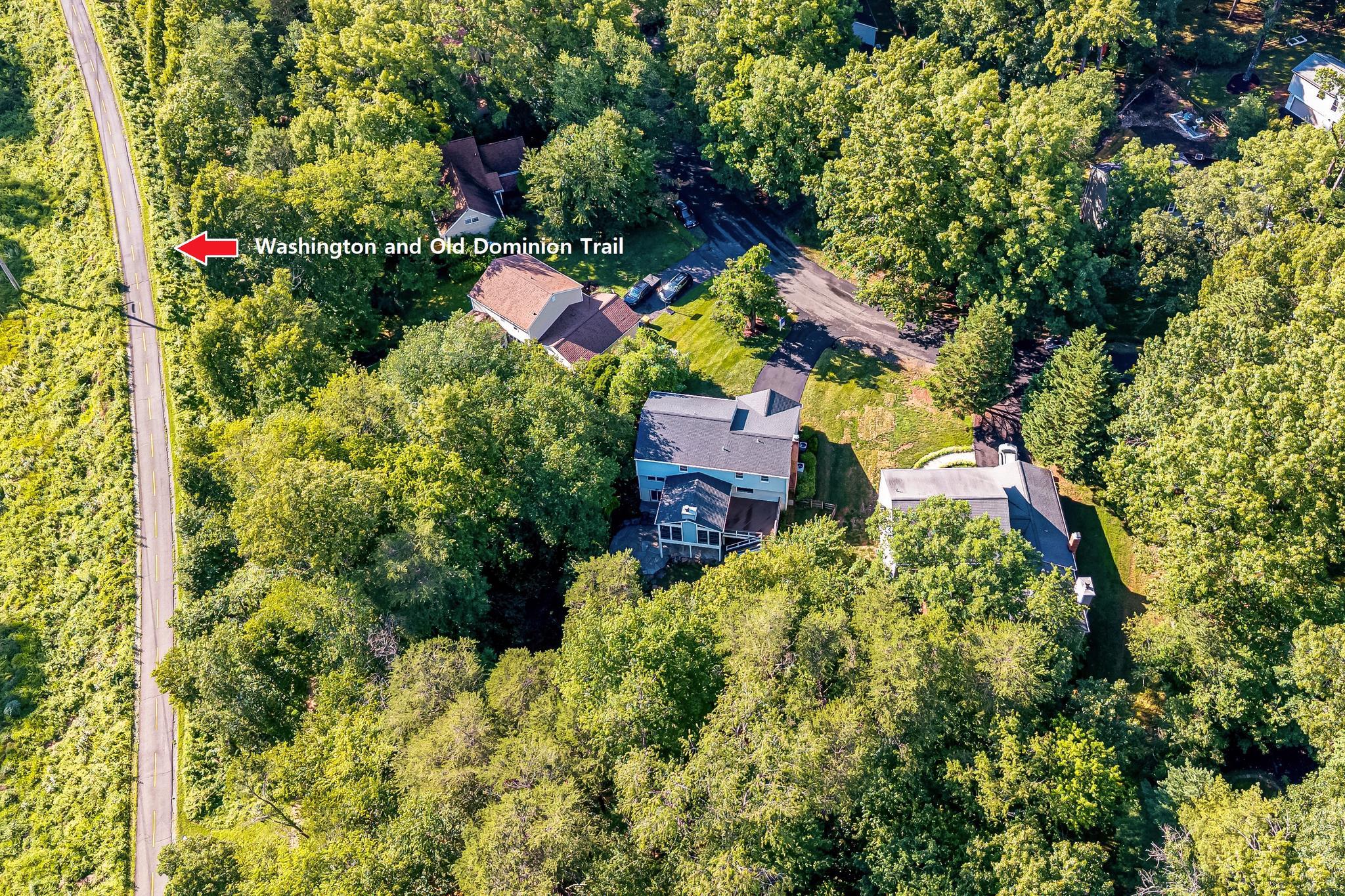 RESTON - Residential