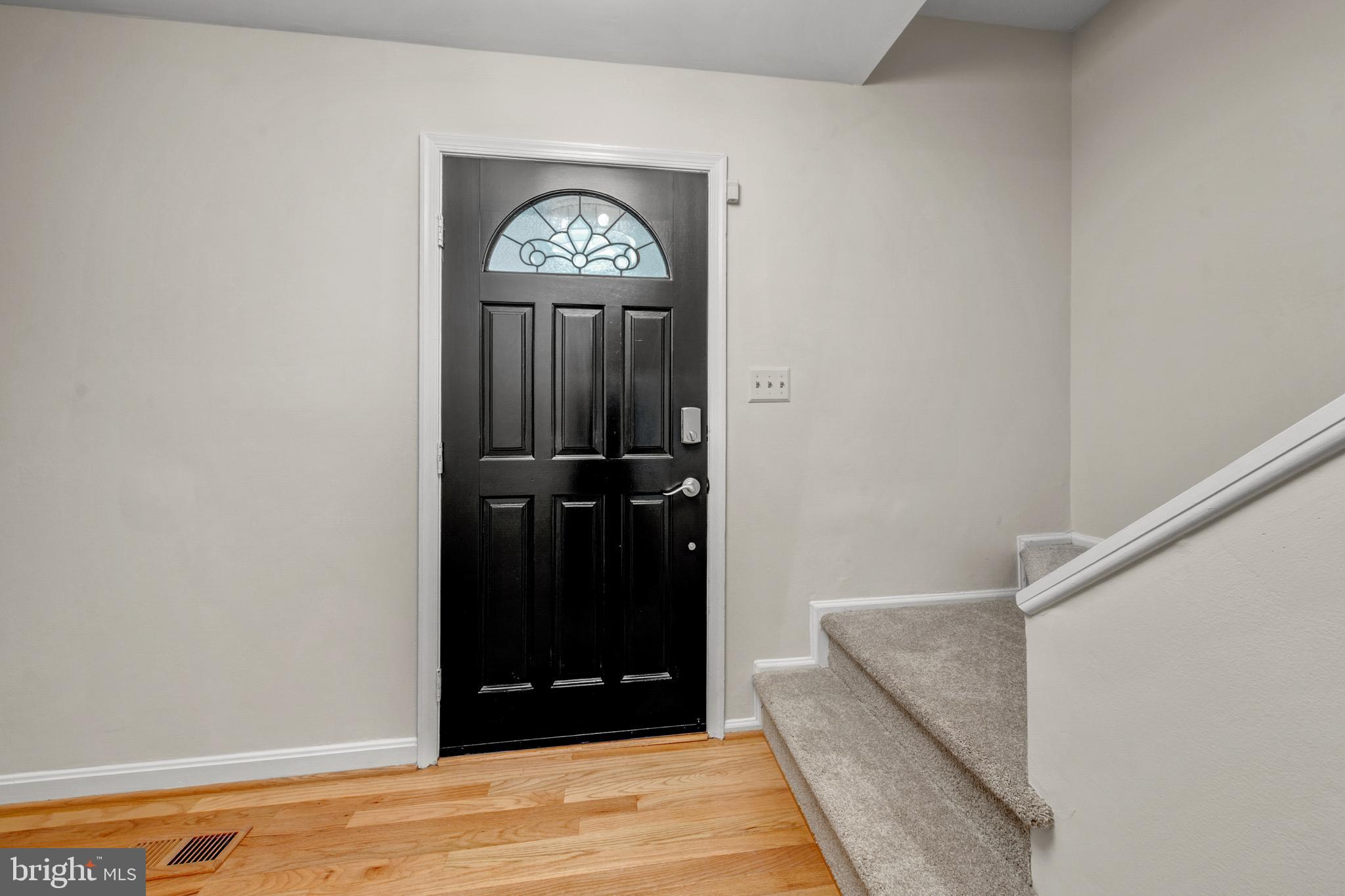 RESTON - Residential