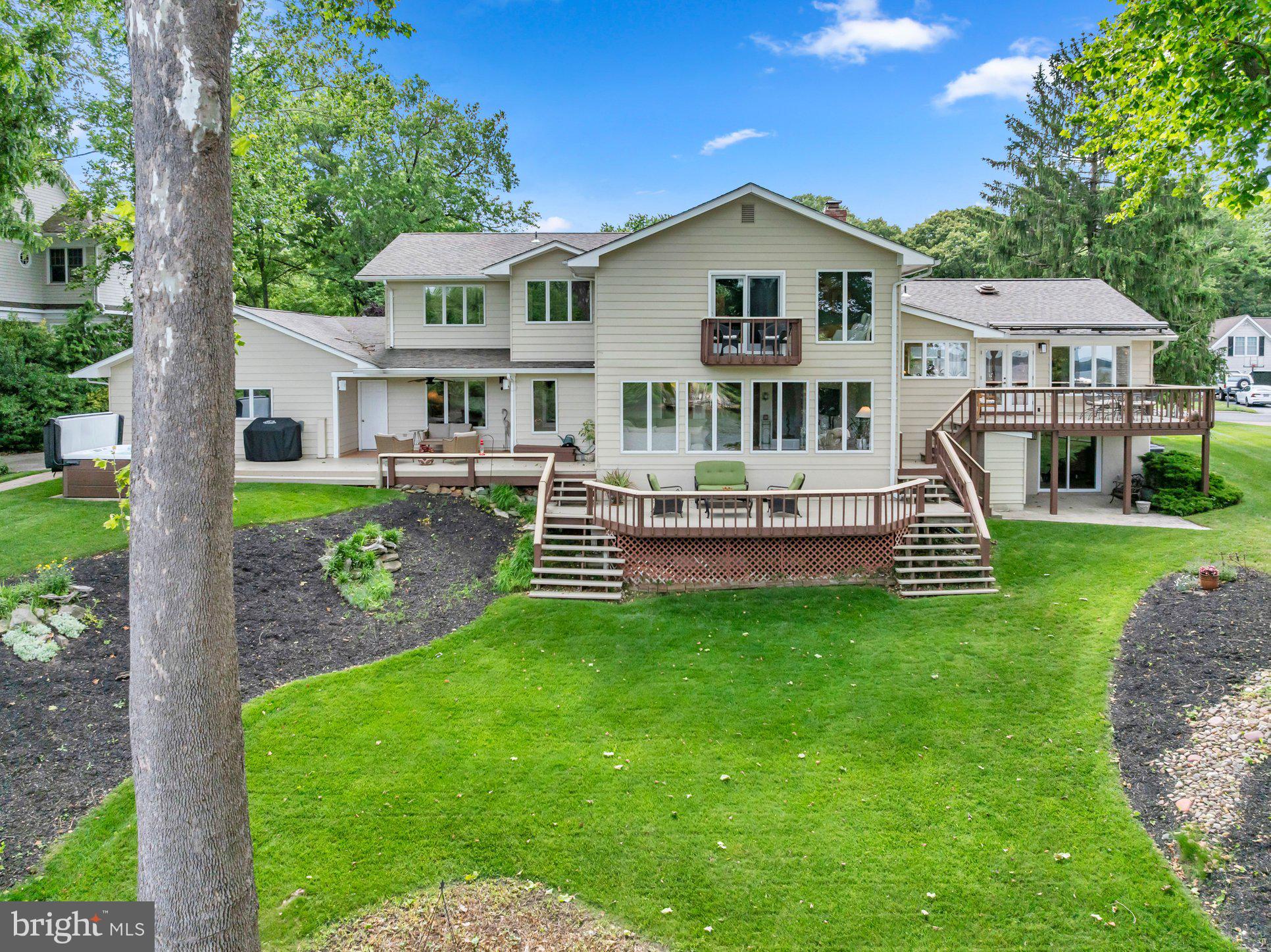 ULMSTEAD ESTATES - Residential
