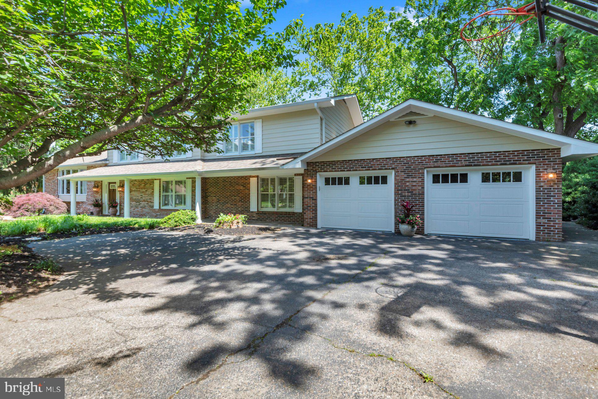 ULMSTEAD ESTATES - Residential