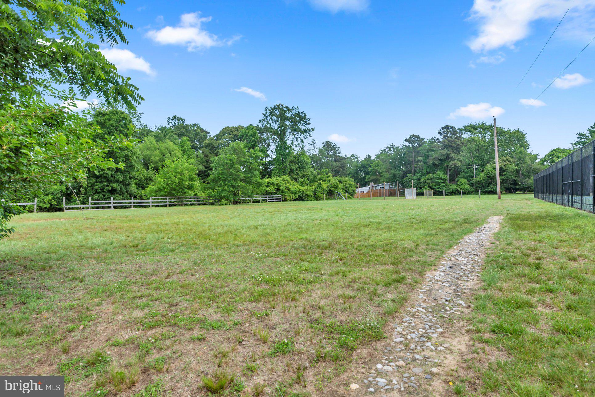 ULMSTEAD ESTATES - Residential