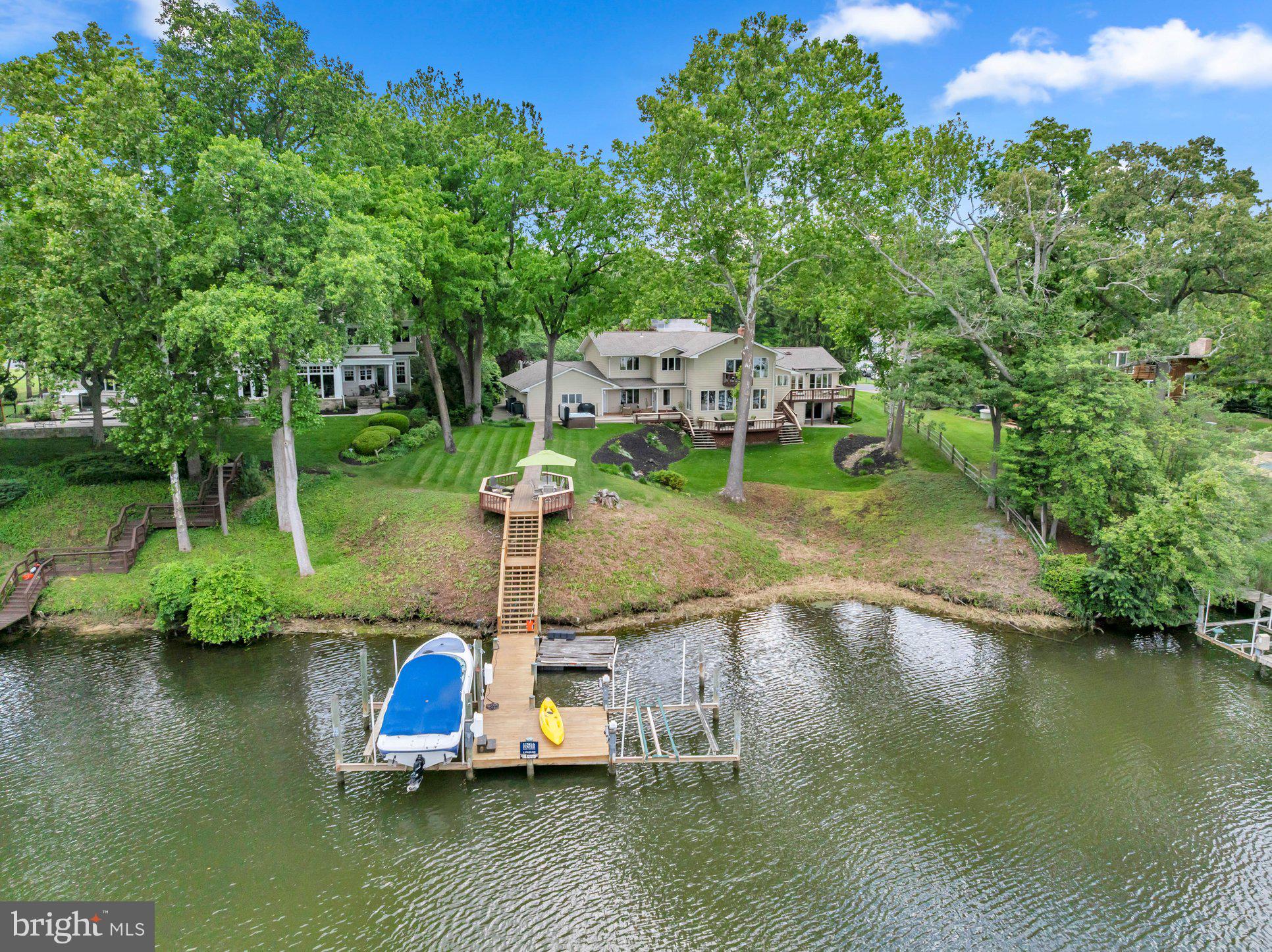 ULMSTEAD ESTATES - Residential