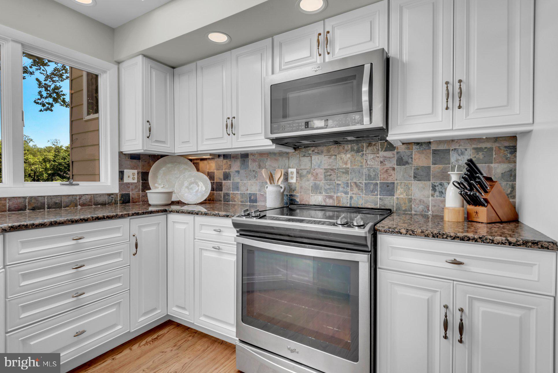 ULMSTEAD ESTATES - Residential