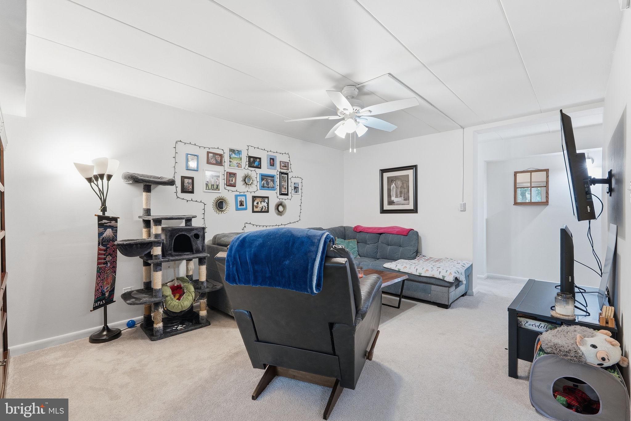 GLENVALE CONDO - Residential