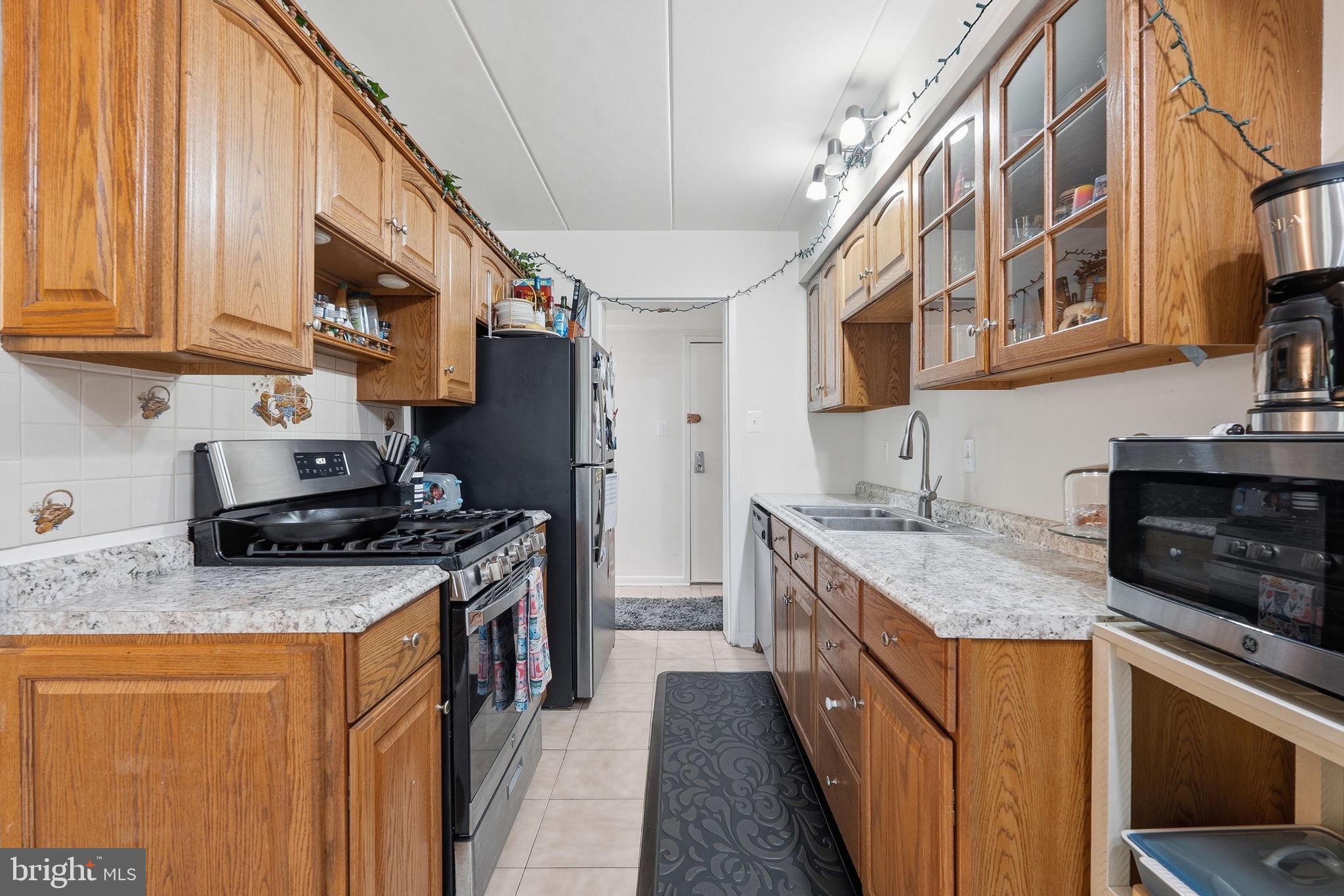 GLENVALE CONDO - Residential