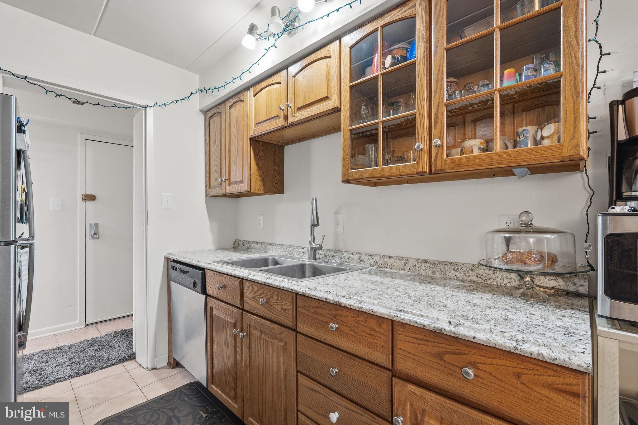 GLENVALE CONDO - Residential