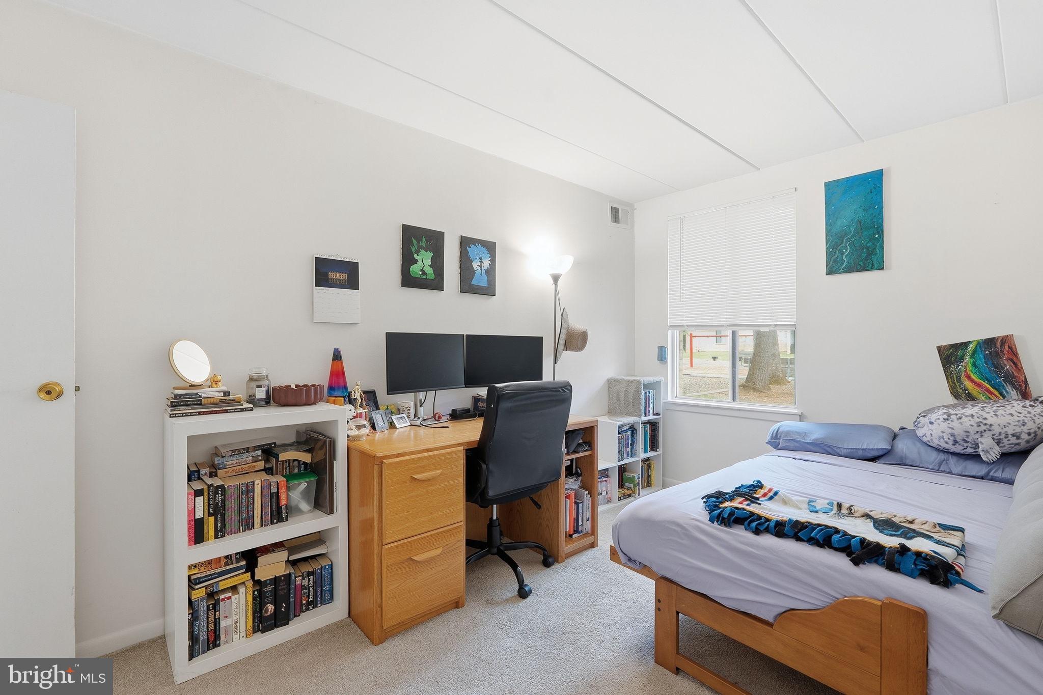 GLENVALE CONDO - Residential