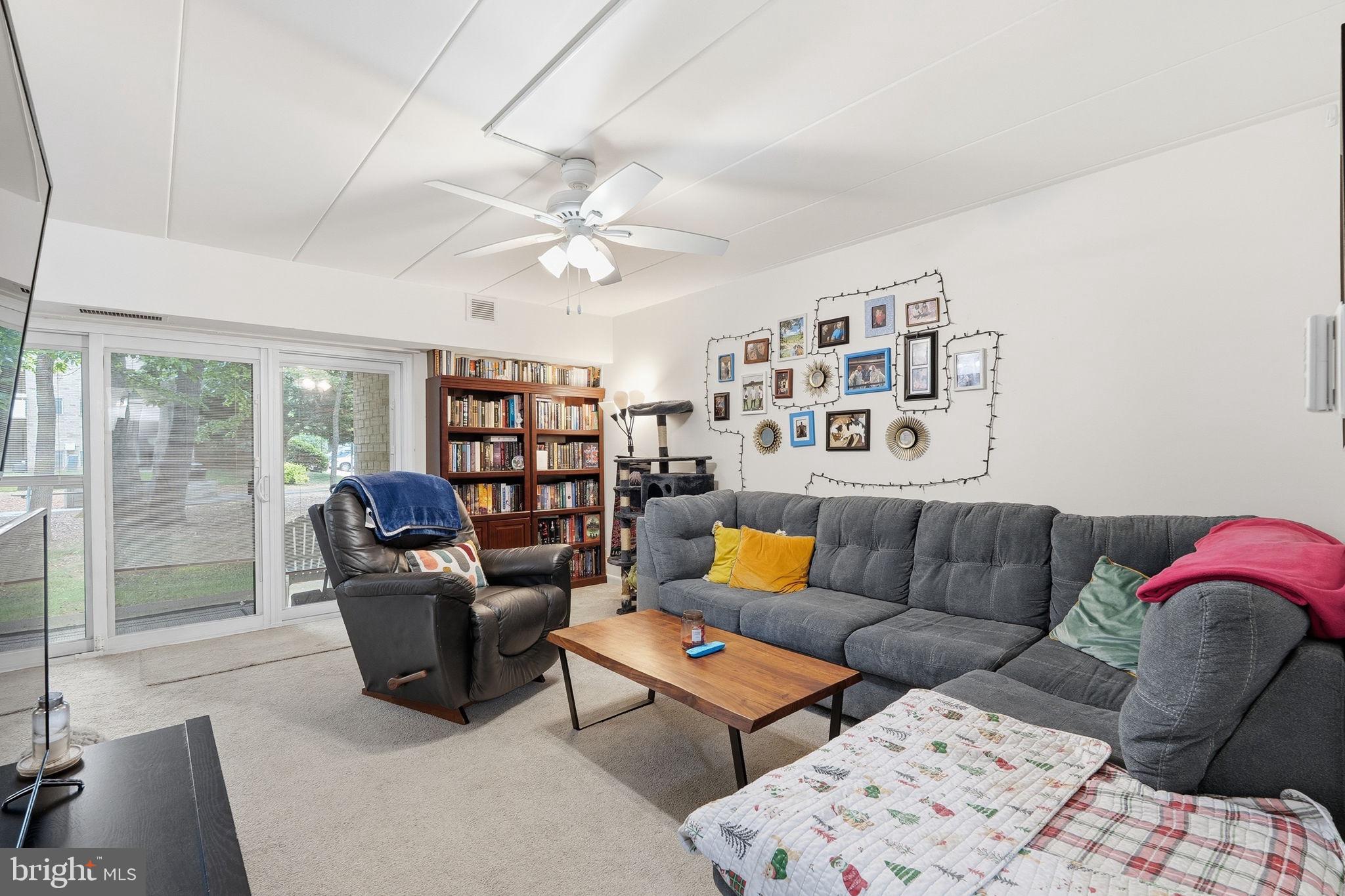 GLENVALE CONDO - Residential