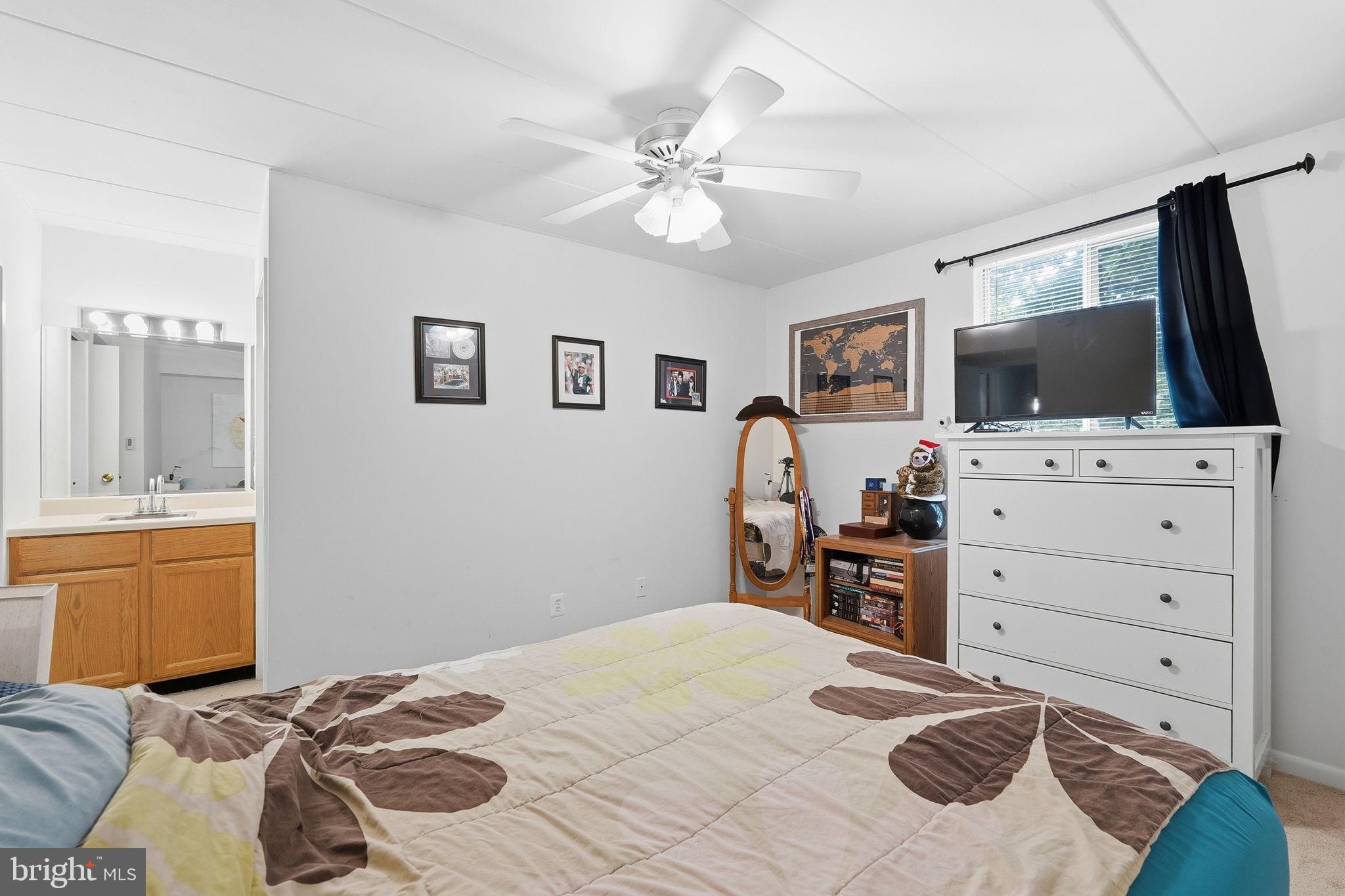 GLENVALE CONDO - Residential