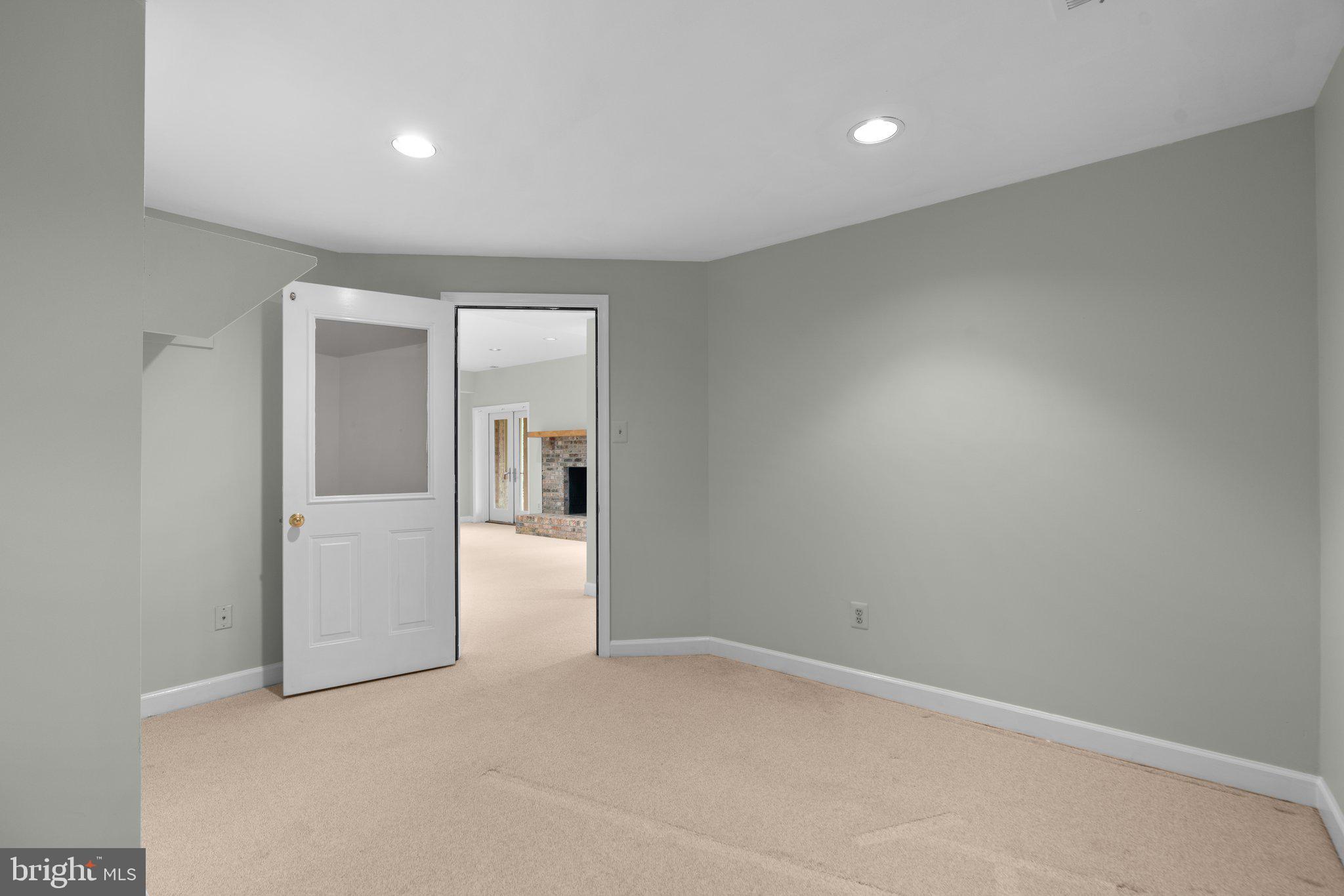 AVENEL - Residential