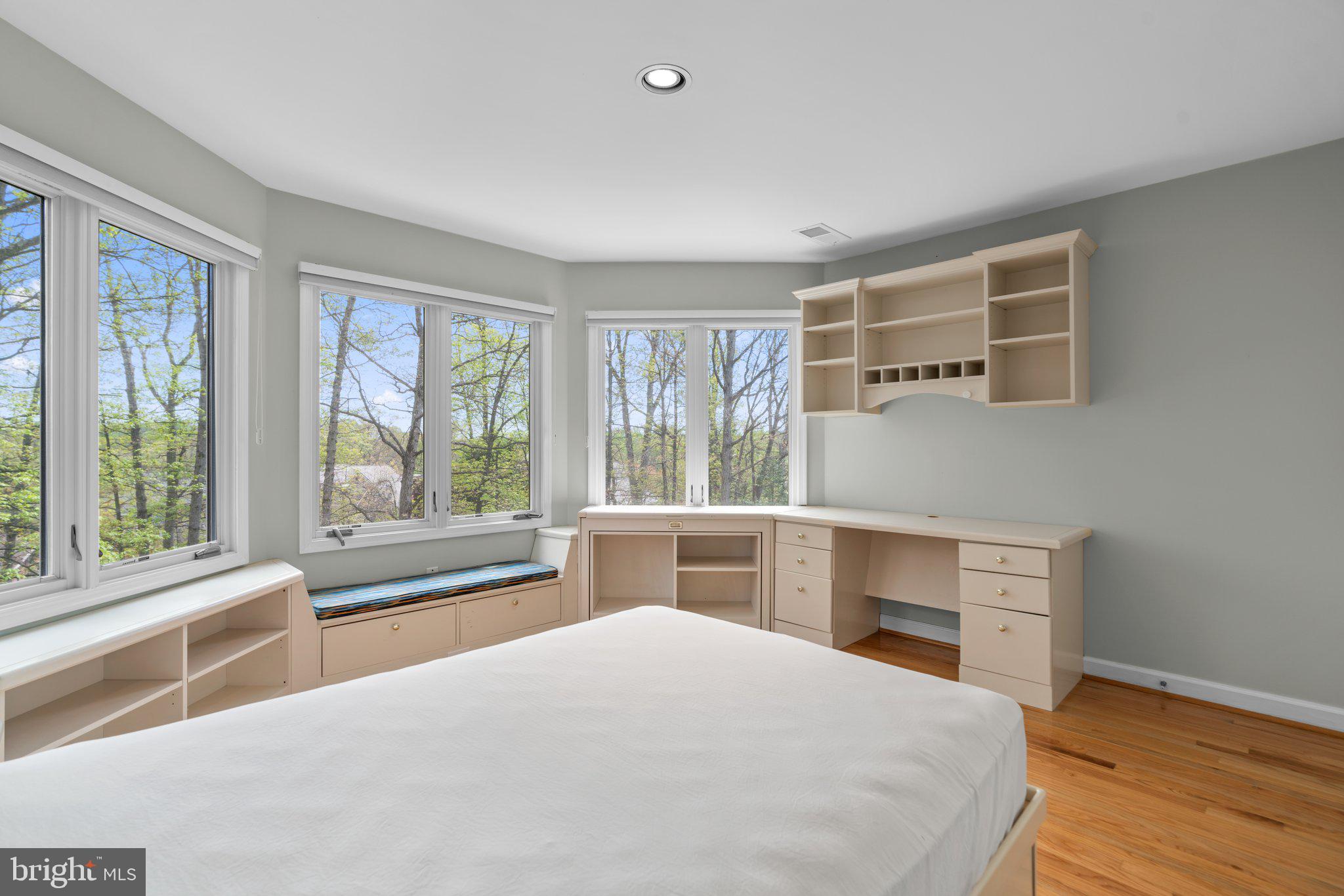 AVENEL - Residential
