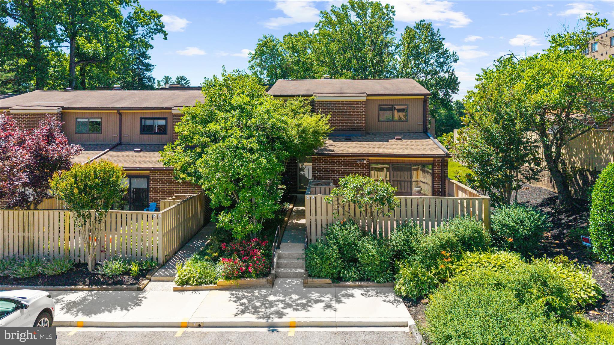 ANNEN WOODS - Residential