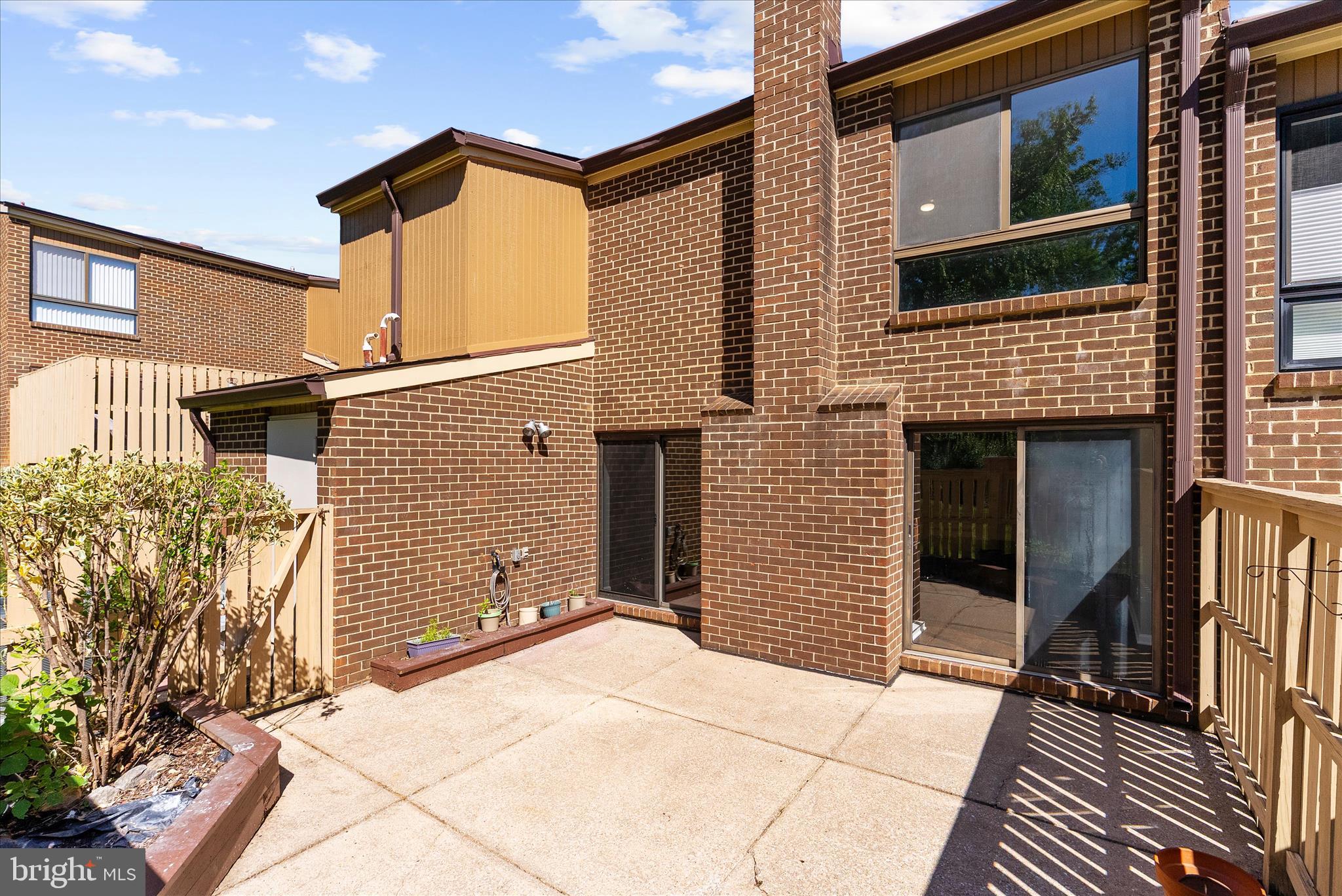 ANNEN WOODS - Residential