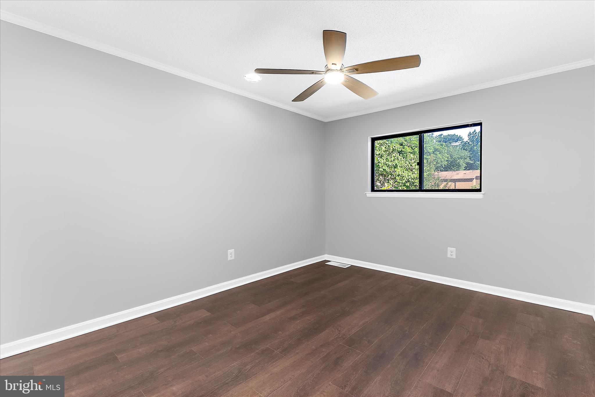 ANNEN WOODS - Residential
