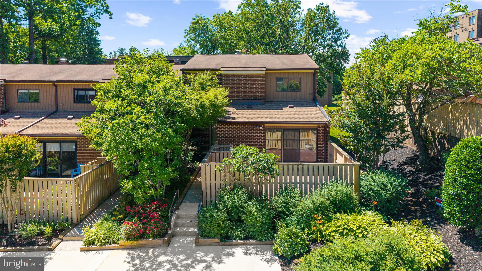 ANNEN WOODS - Residential