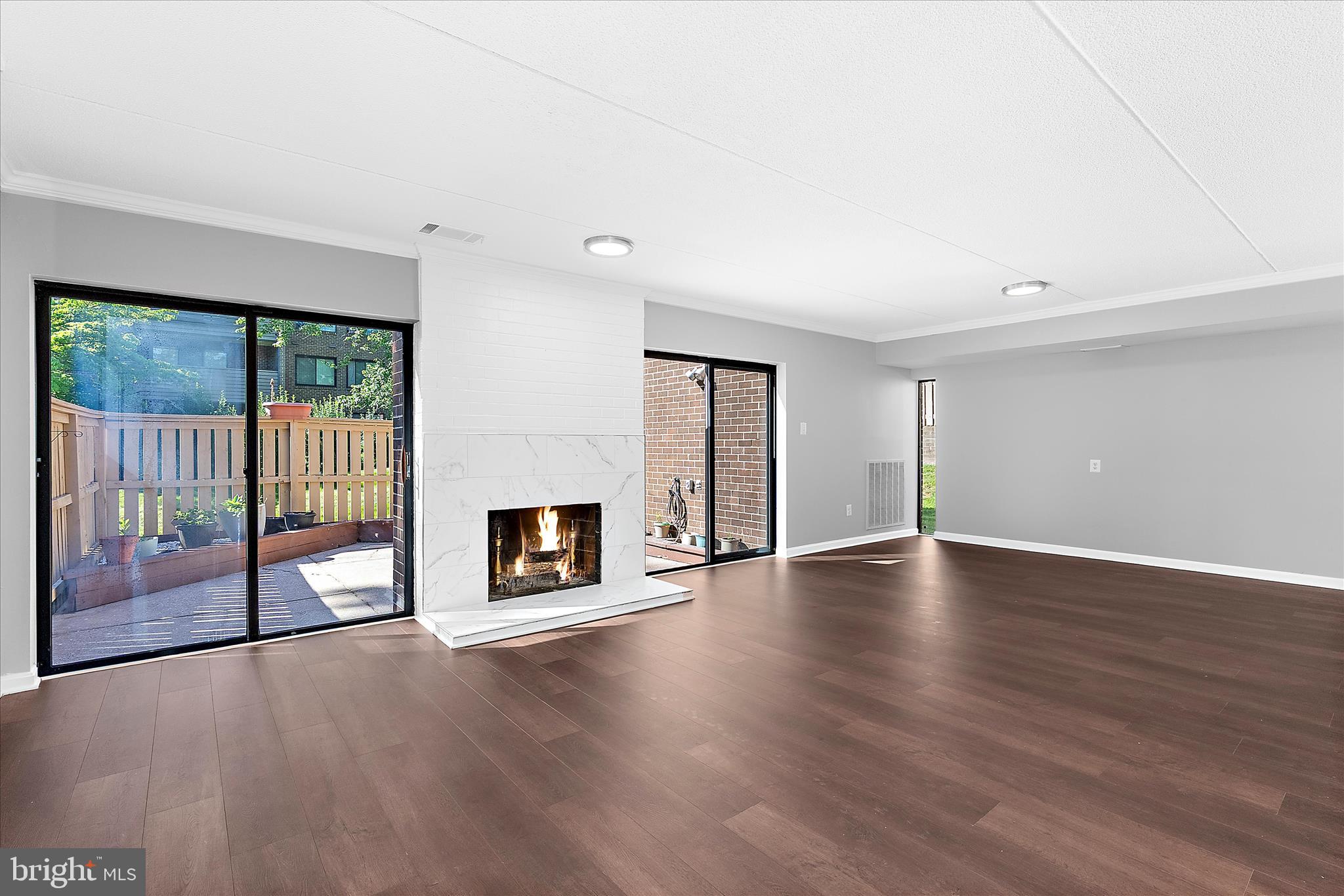 ANNEN WOODS - Residential