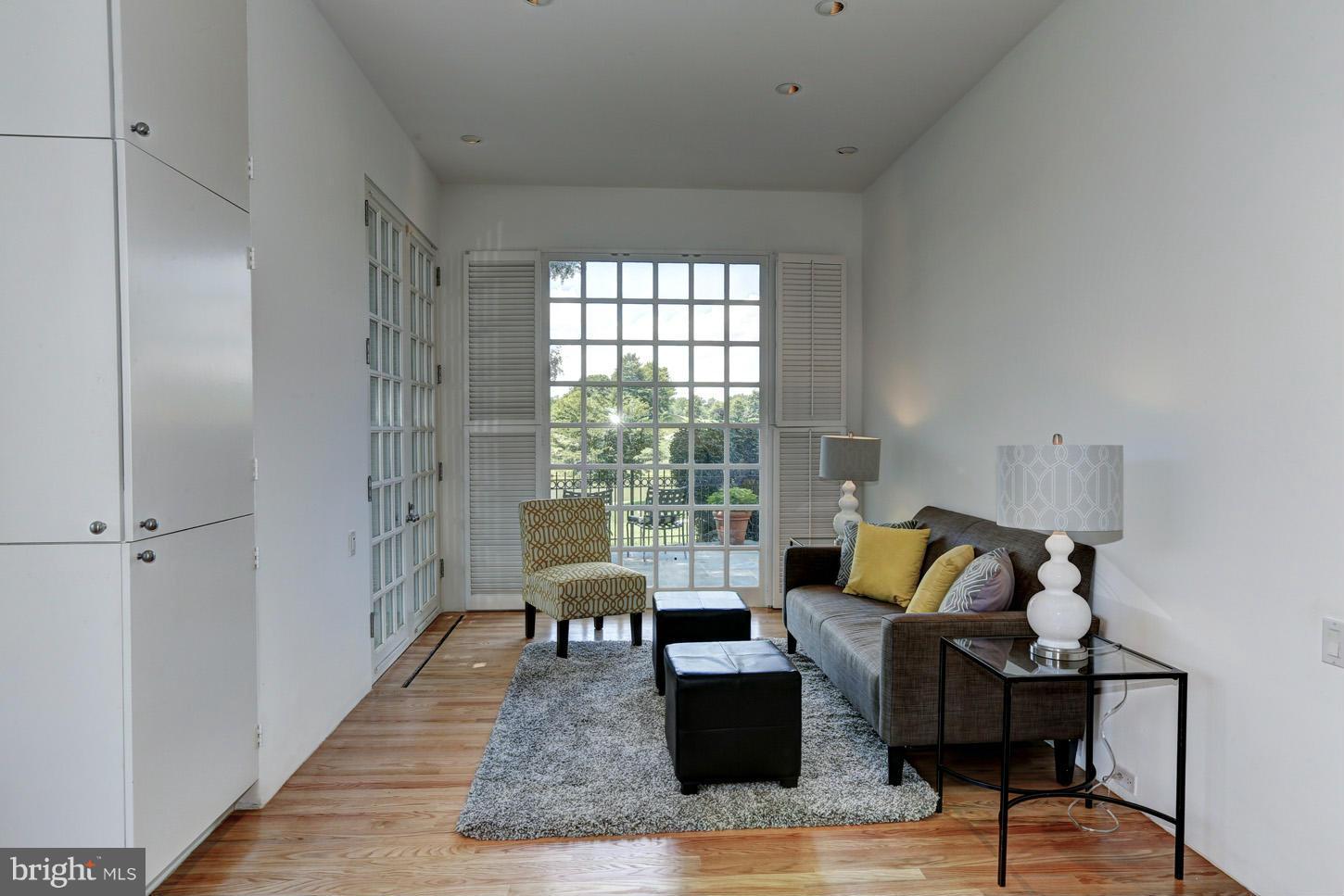 AVENEL - Residential